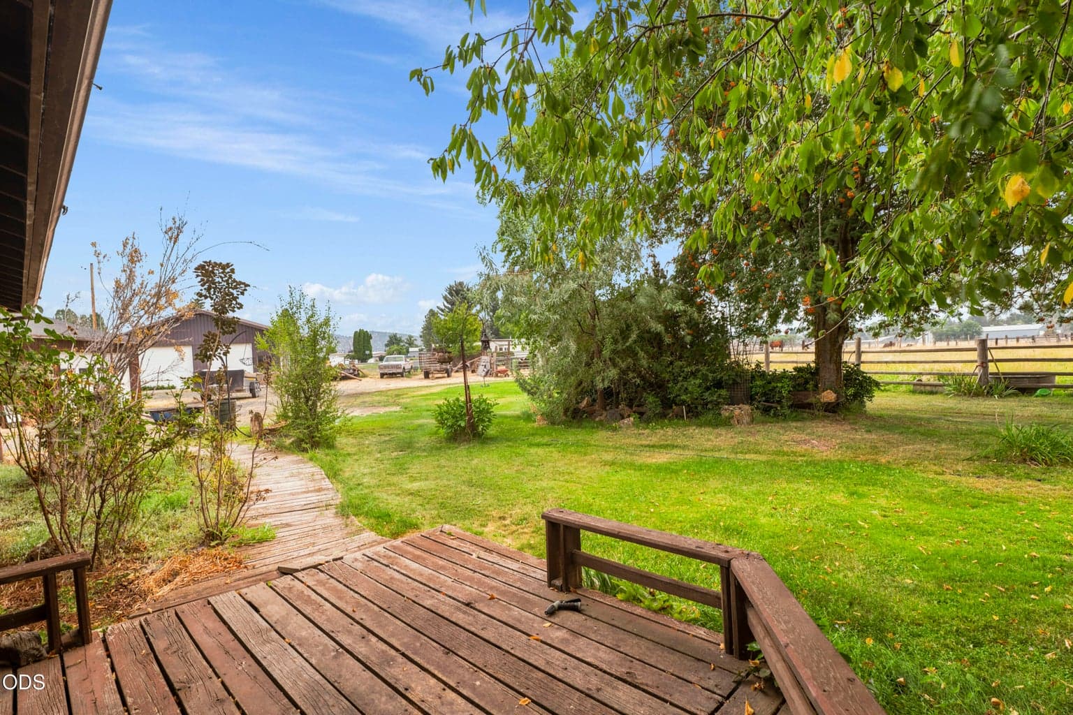 Photo of 566 NW Reata 29 of 35