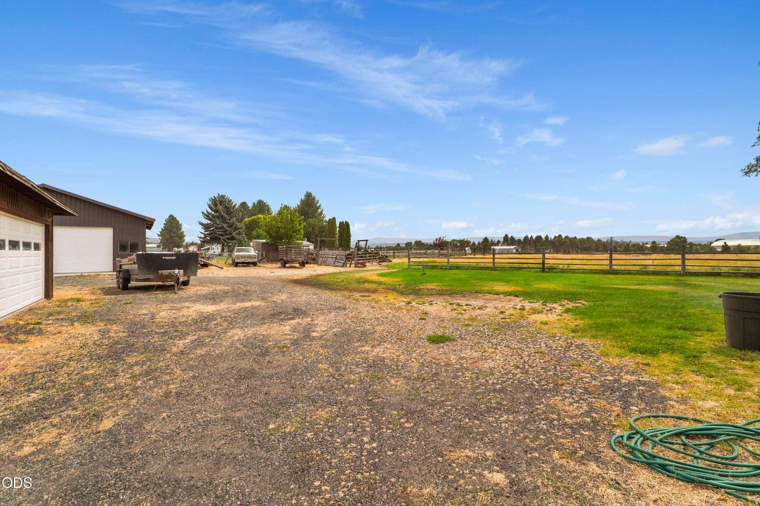 Photo of 566 NW Reata 32 of 35