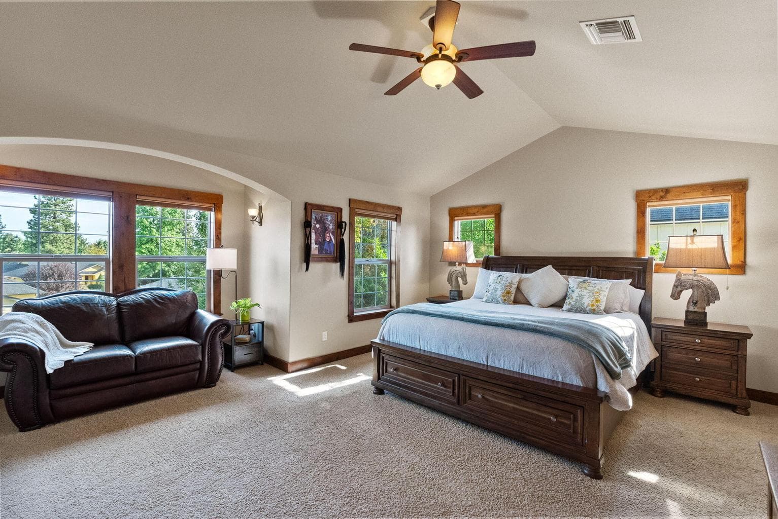 Photo of 20960 Gardenia Avenue 26 of 56