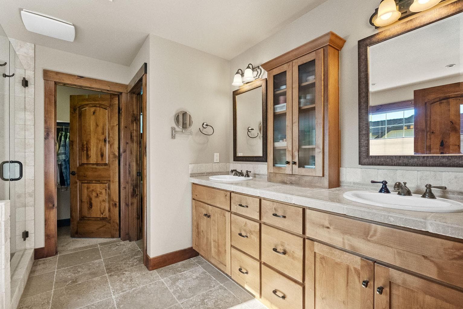 Photo of 20960 Gardenia Avenue 29 of 56
