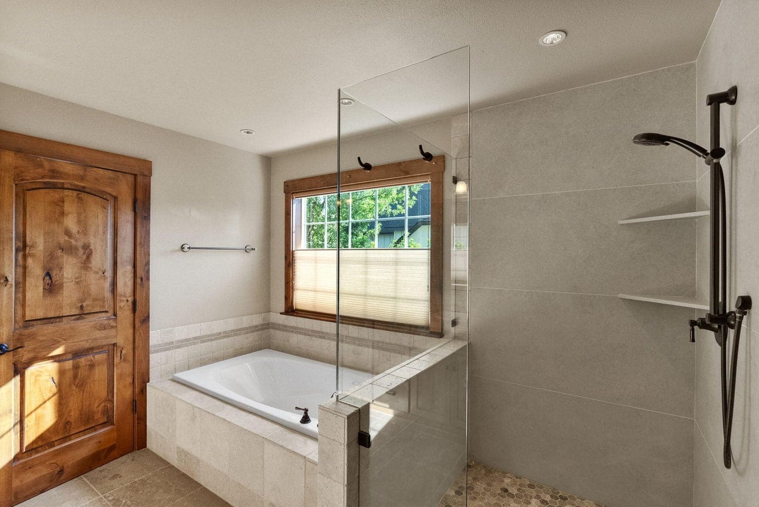 Photo of 20960 Gardenia Avenue 31 of 56