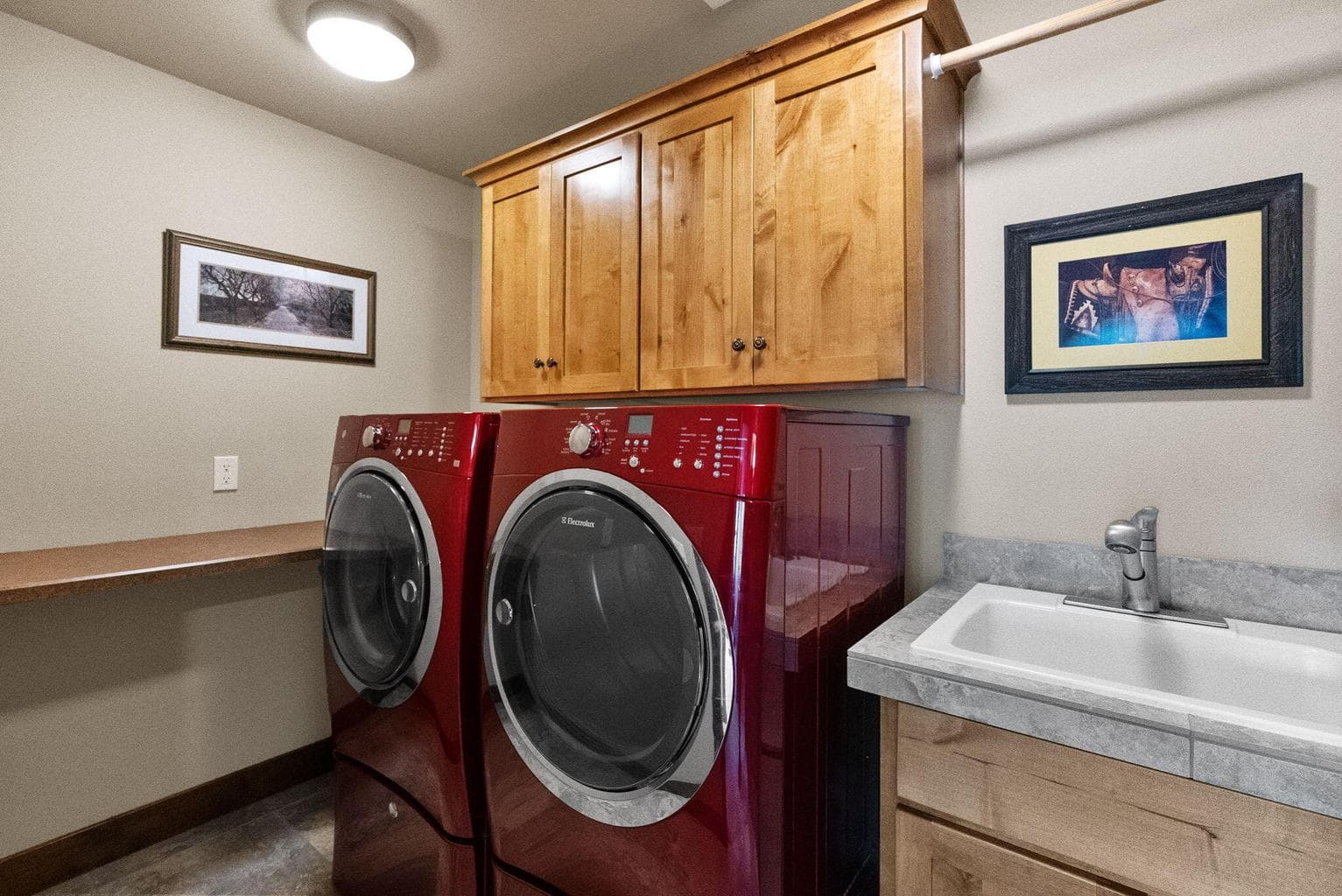 Photo of 20960 Gardenia Avenue 38 of 56