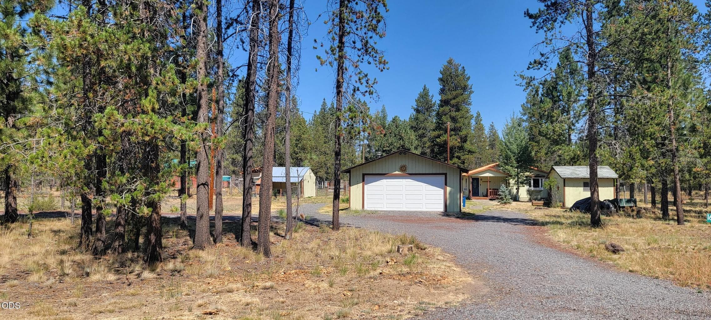 Photo of 16532 Fawn Court 2 of 32