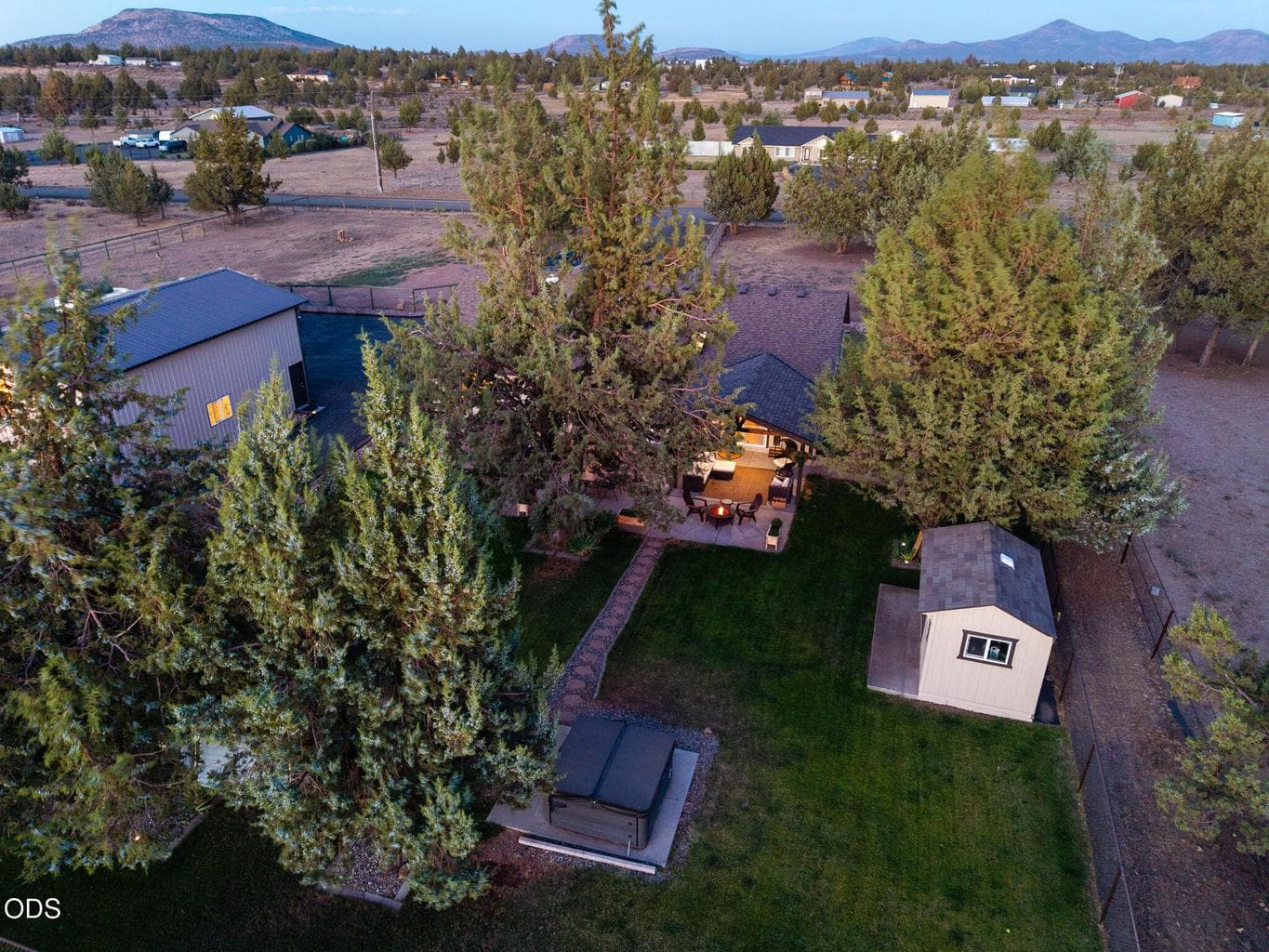 Photo of 13714 SW Chipmunk Road 43 of 44