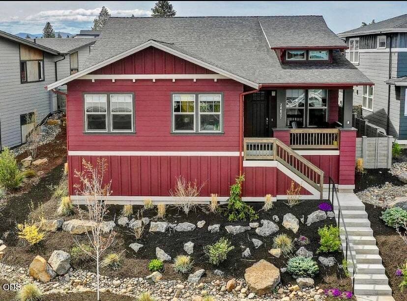 Photo of 20637 SE Cougar Peak Drive 1 of 25