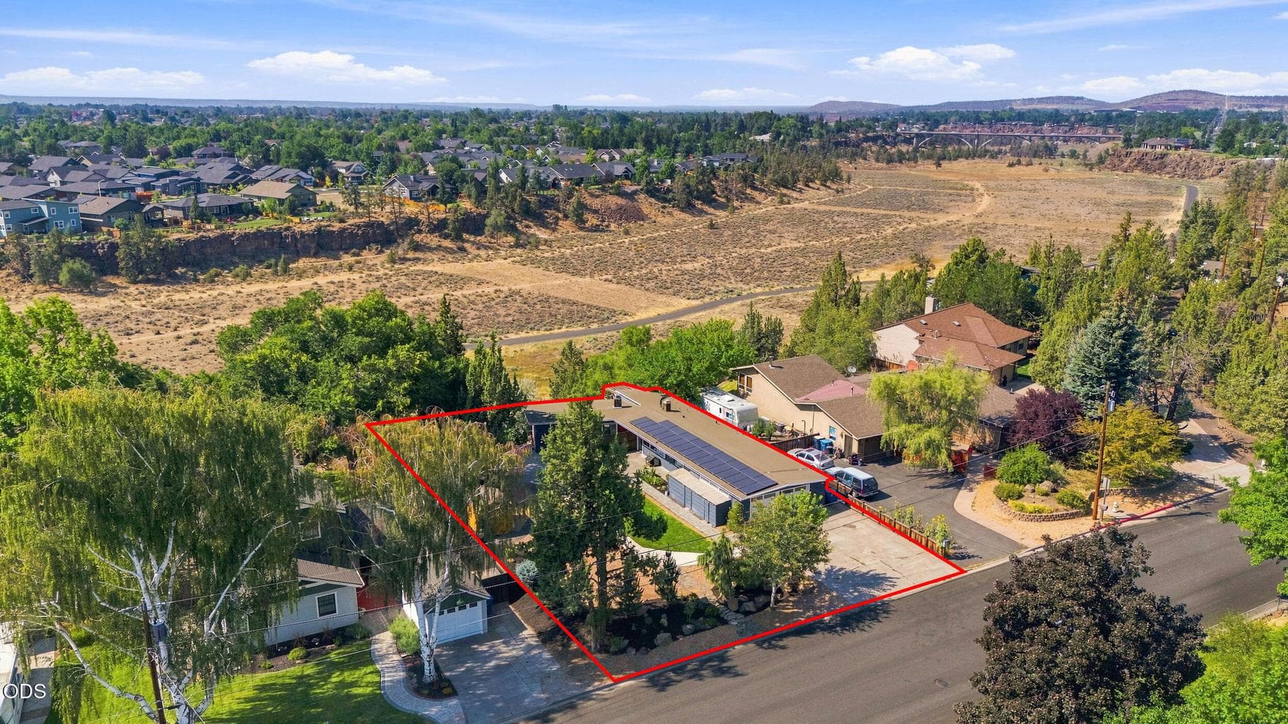 Photo of 655 NW Canyon Drive 35 of 48