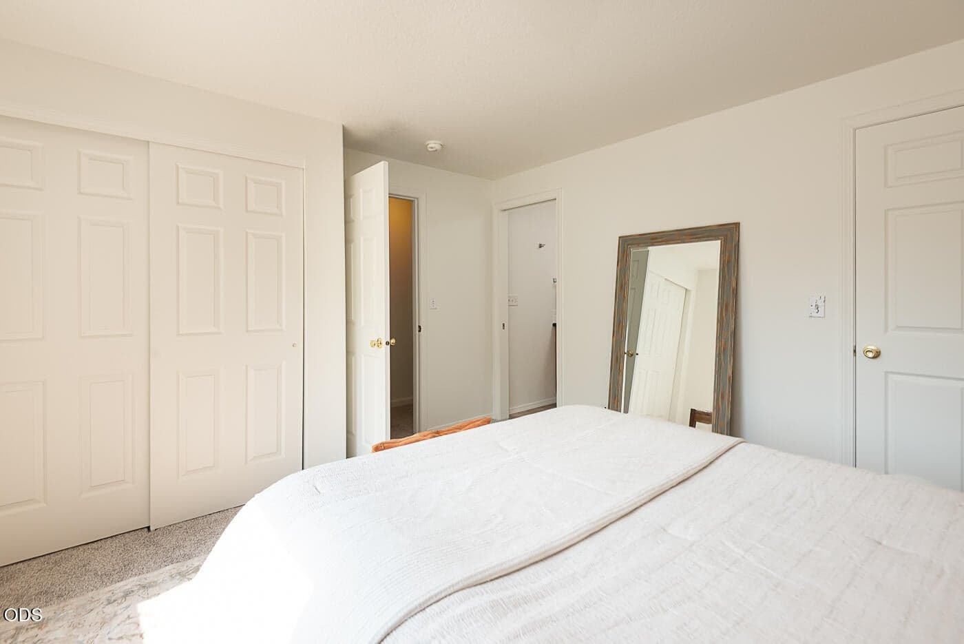 Photo of 2225 SW 30th Court 19 of 24