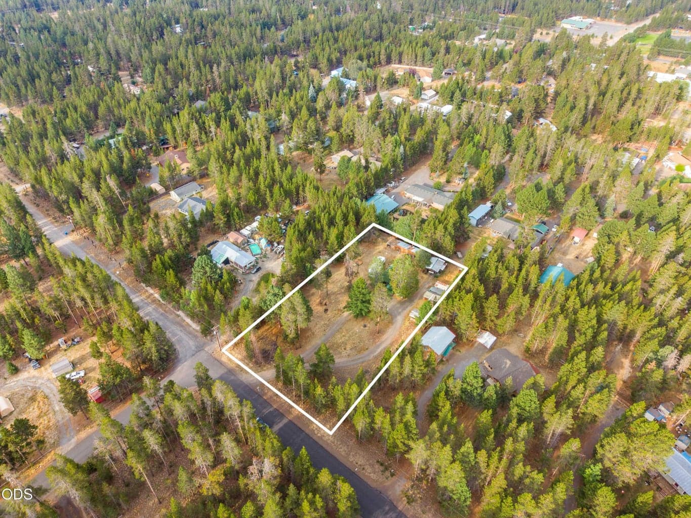 Photo of 52555 Center Drive 2 of 16