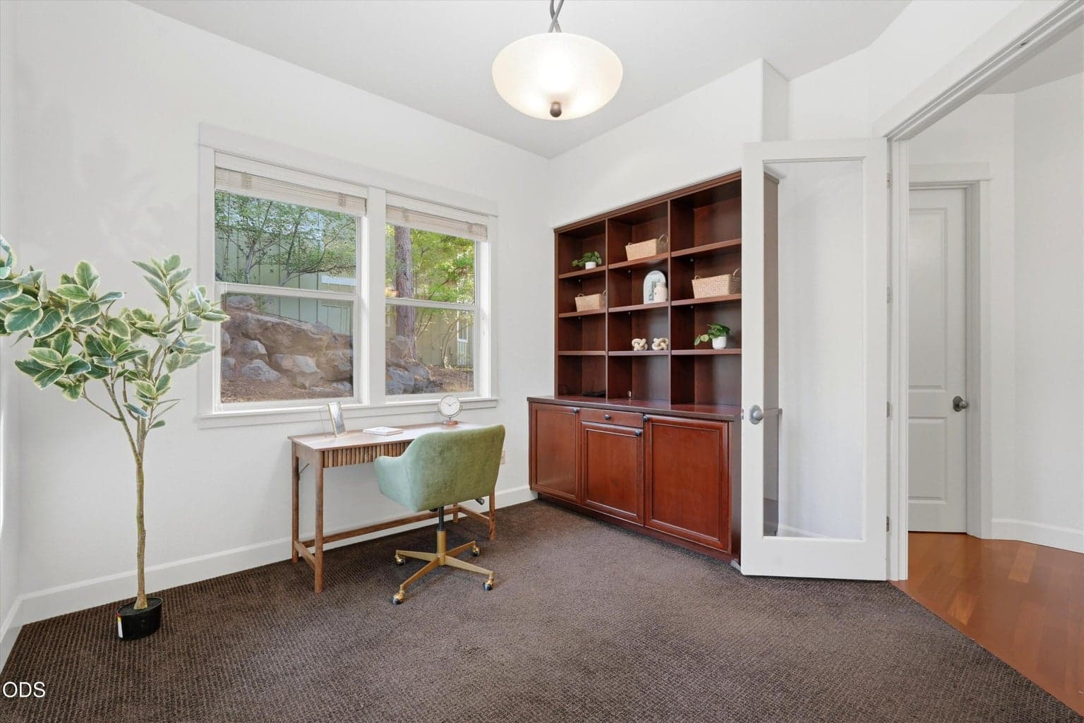 Office with built-ins