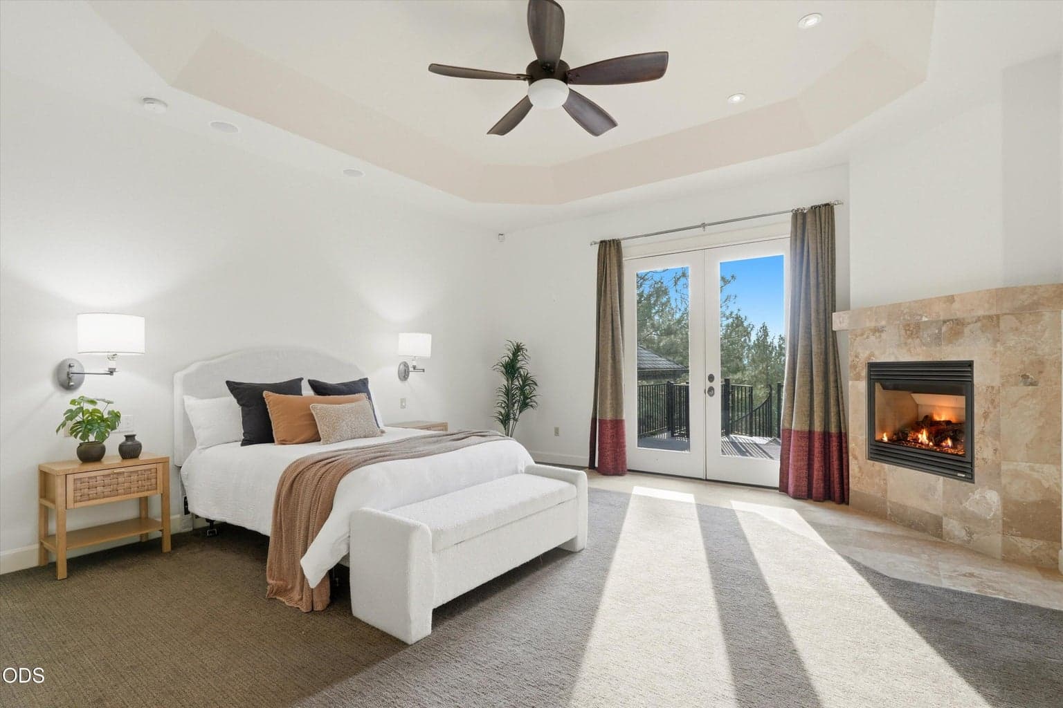Large primary bedroom