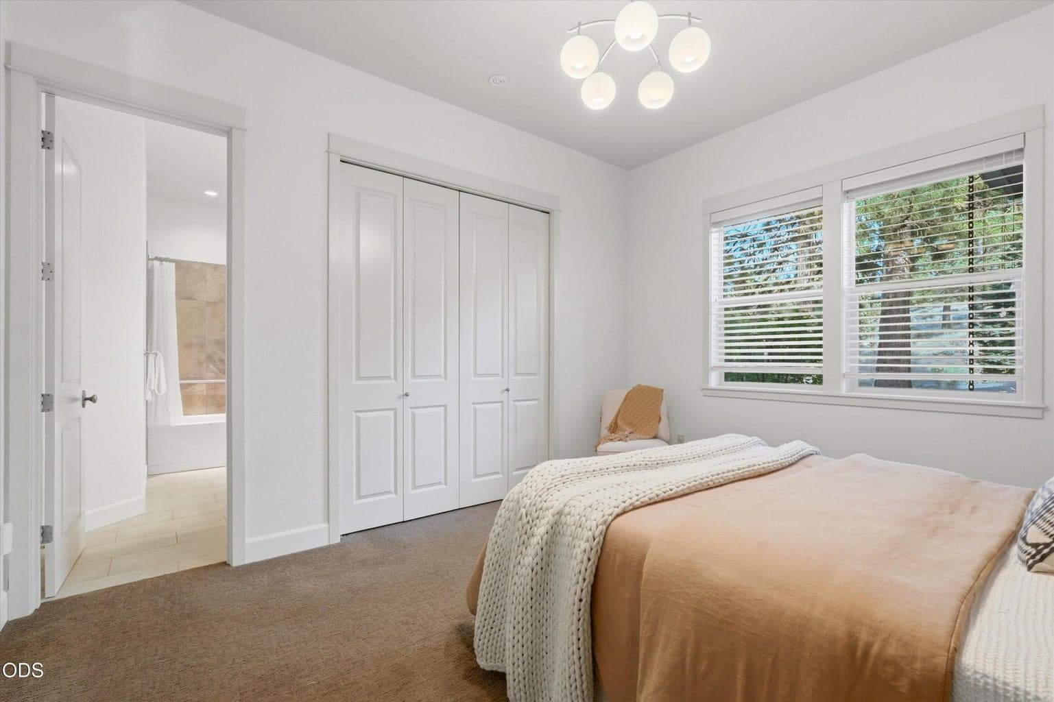 Main floor ensuite