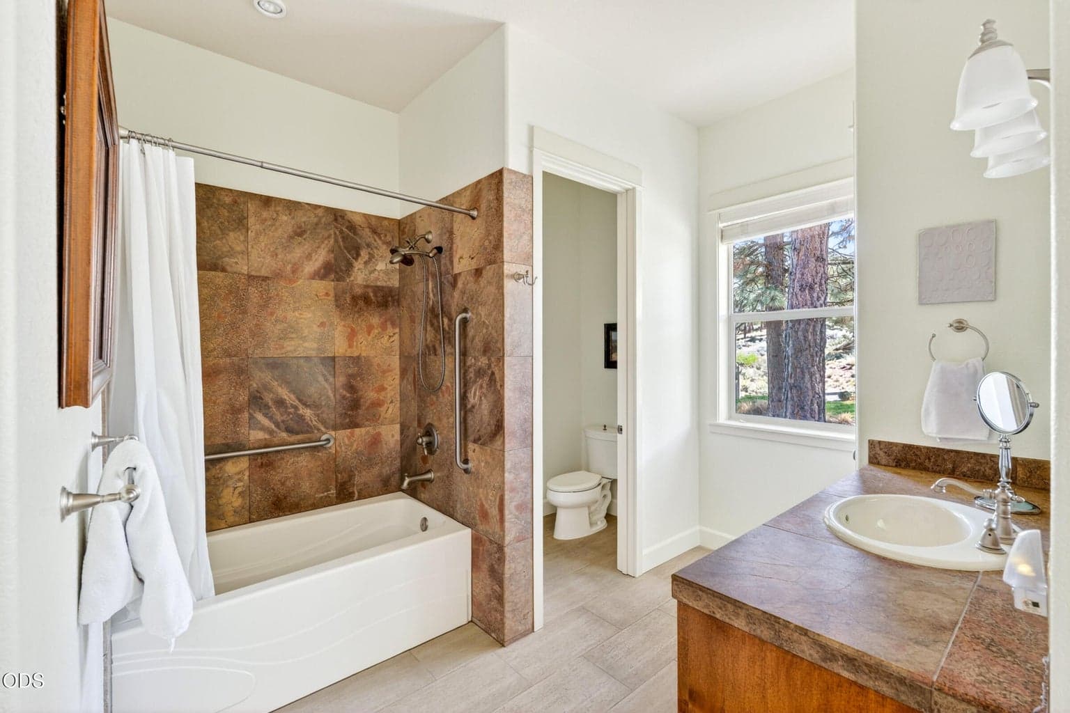 Main floor ensuite