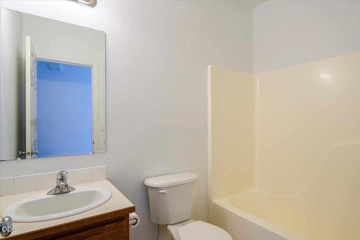 Photo of 61095 Honkers Court 17 of 30
