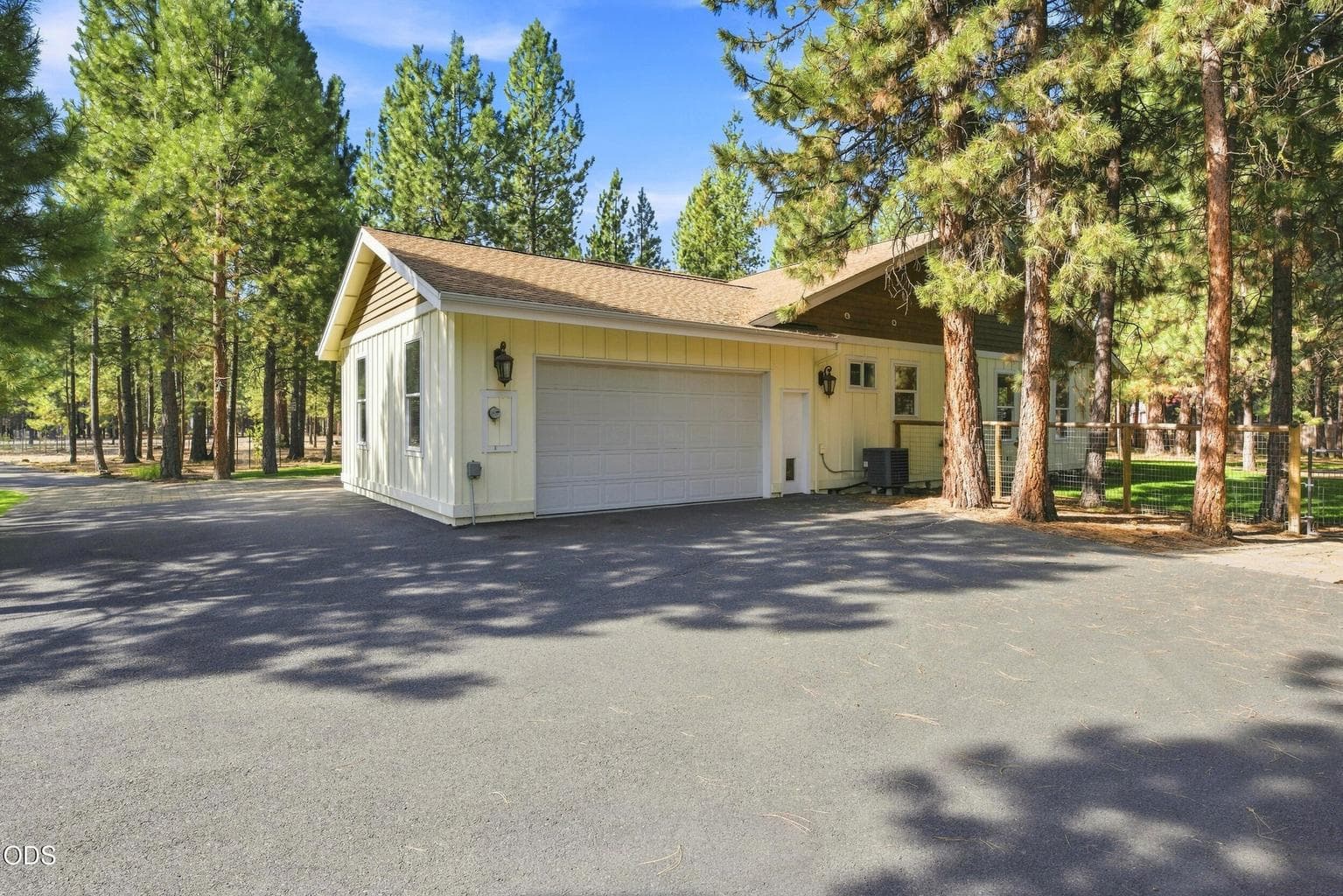 Extra Large/Deep 2 car Attached Garage