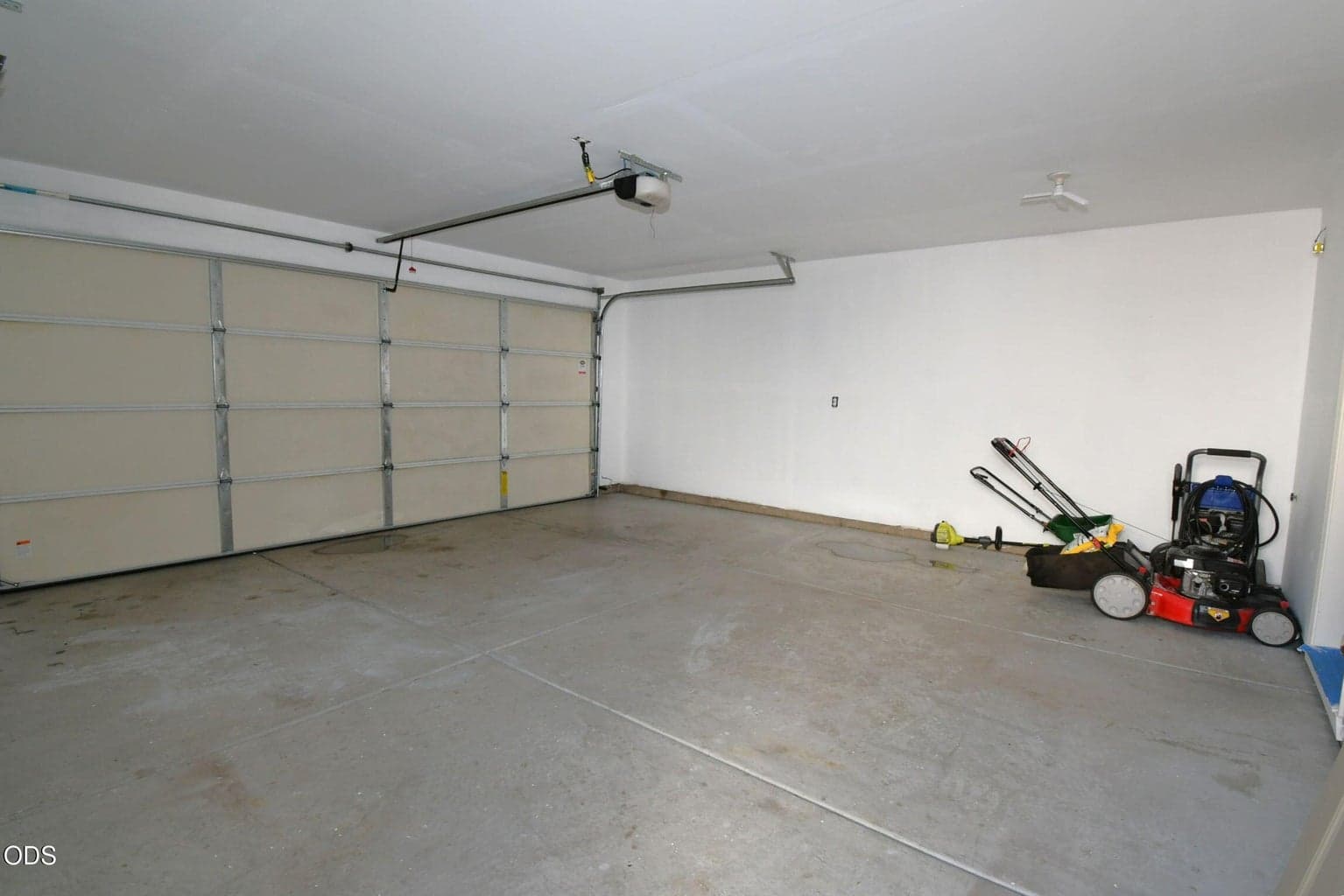 Photo of 3172 SW Deschutes Avenue 22 of 31