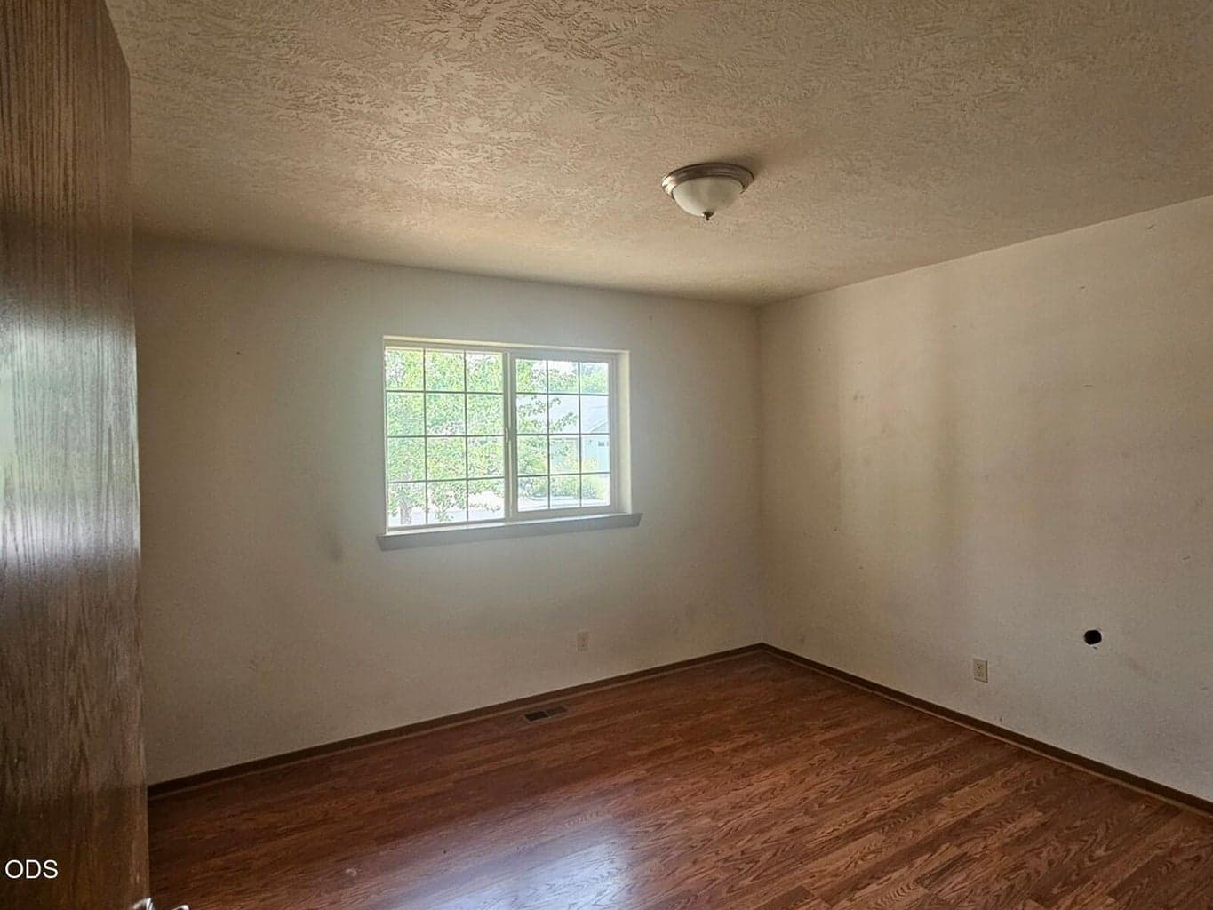 Photo of 825 NW Poplar Place 17 of 22