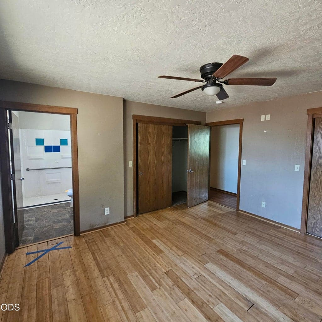 Photo of 825 NW Poplar Place 18 of 22