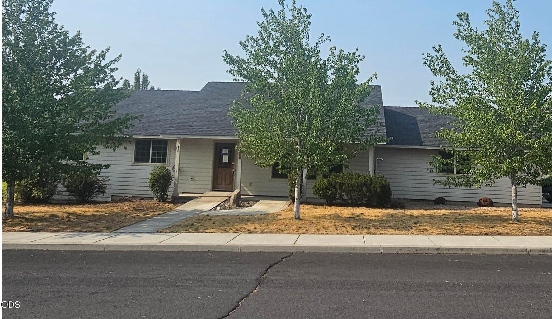 Photo of 825 NW Poplar Place 21 of 22