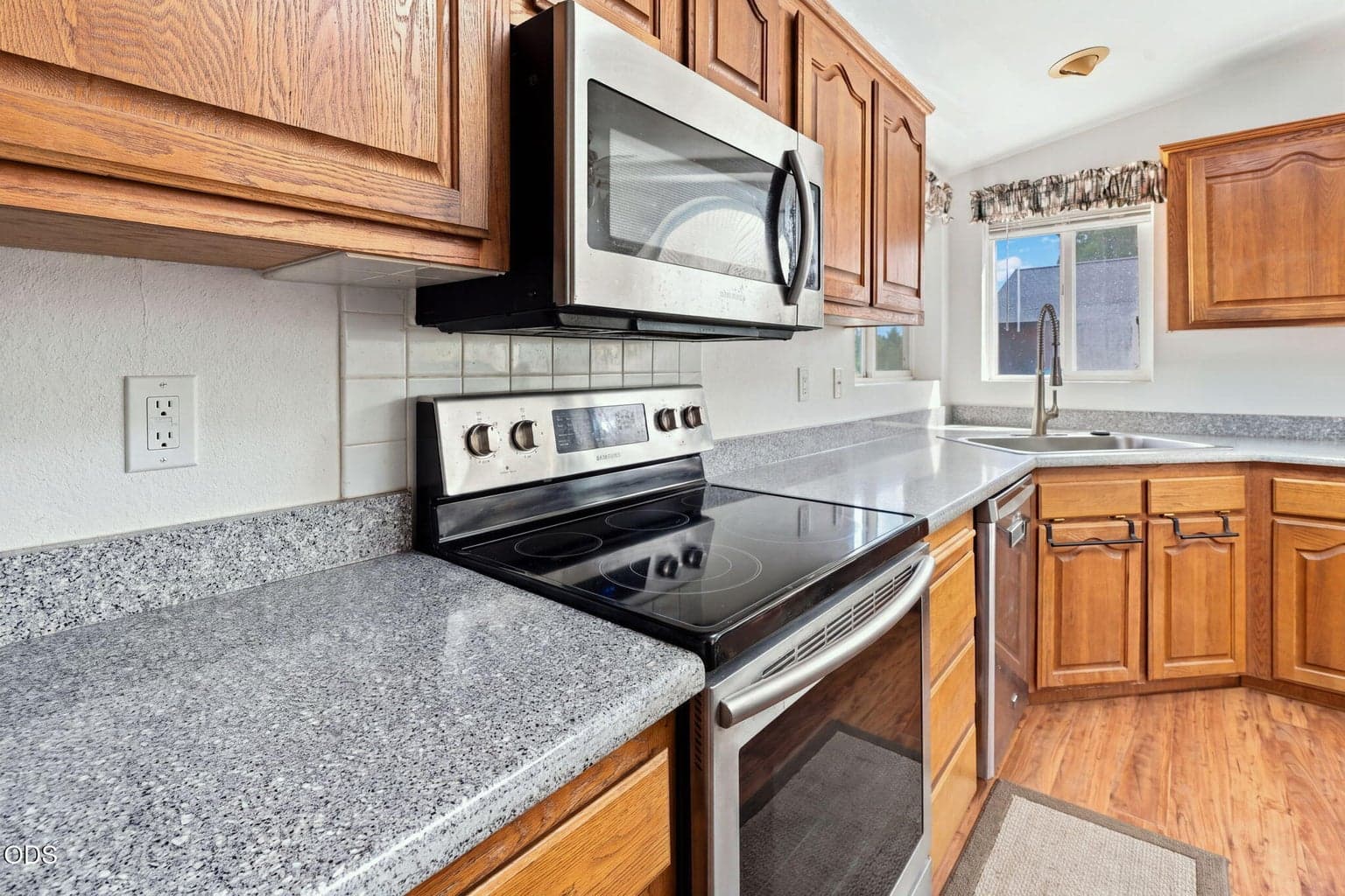 Photo of 19539 River Woods Drive 7 of 23
