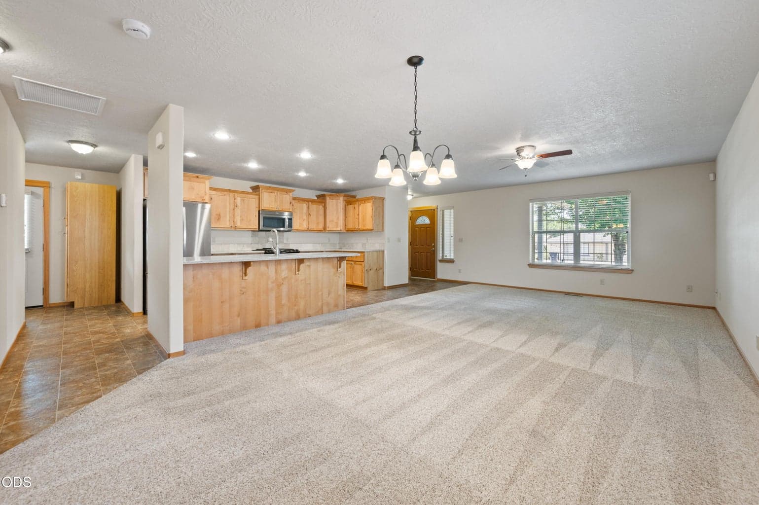 Photo of 2330 NW 10th Street 7 of 37