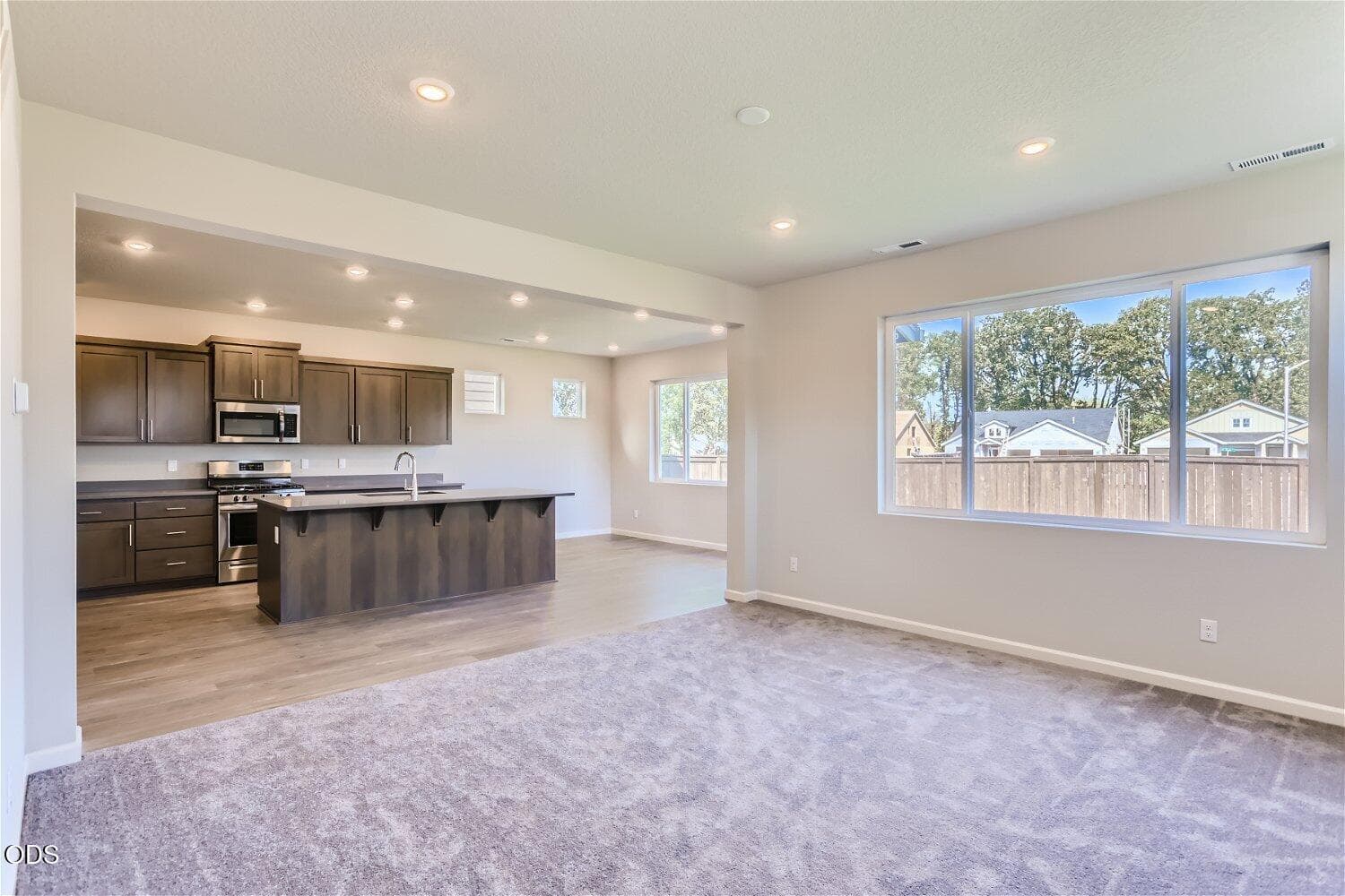 Photo of 63110 NE Henningsen Pl 4 of 18