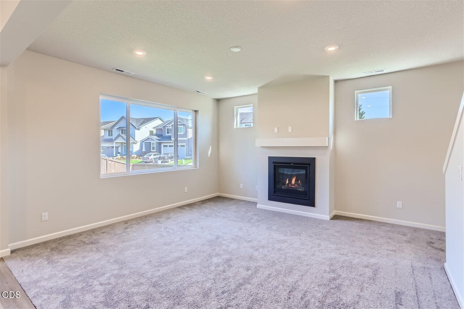 Photo of 63110 NE Henningsen Pl 5 of 18