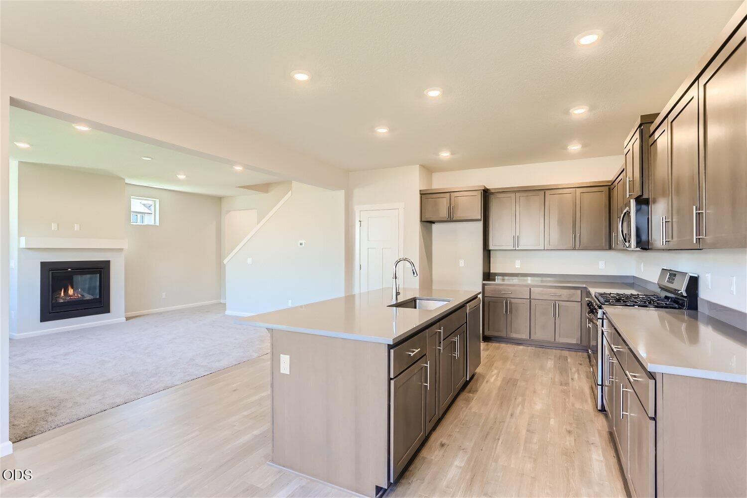 Photo of 63110 NE Henningsen Pl 8 of 18
