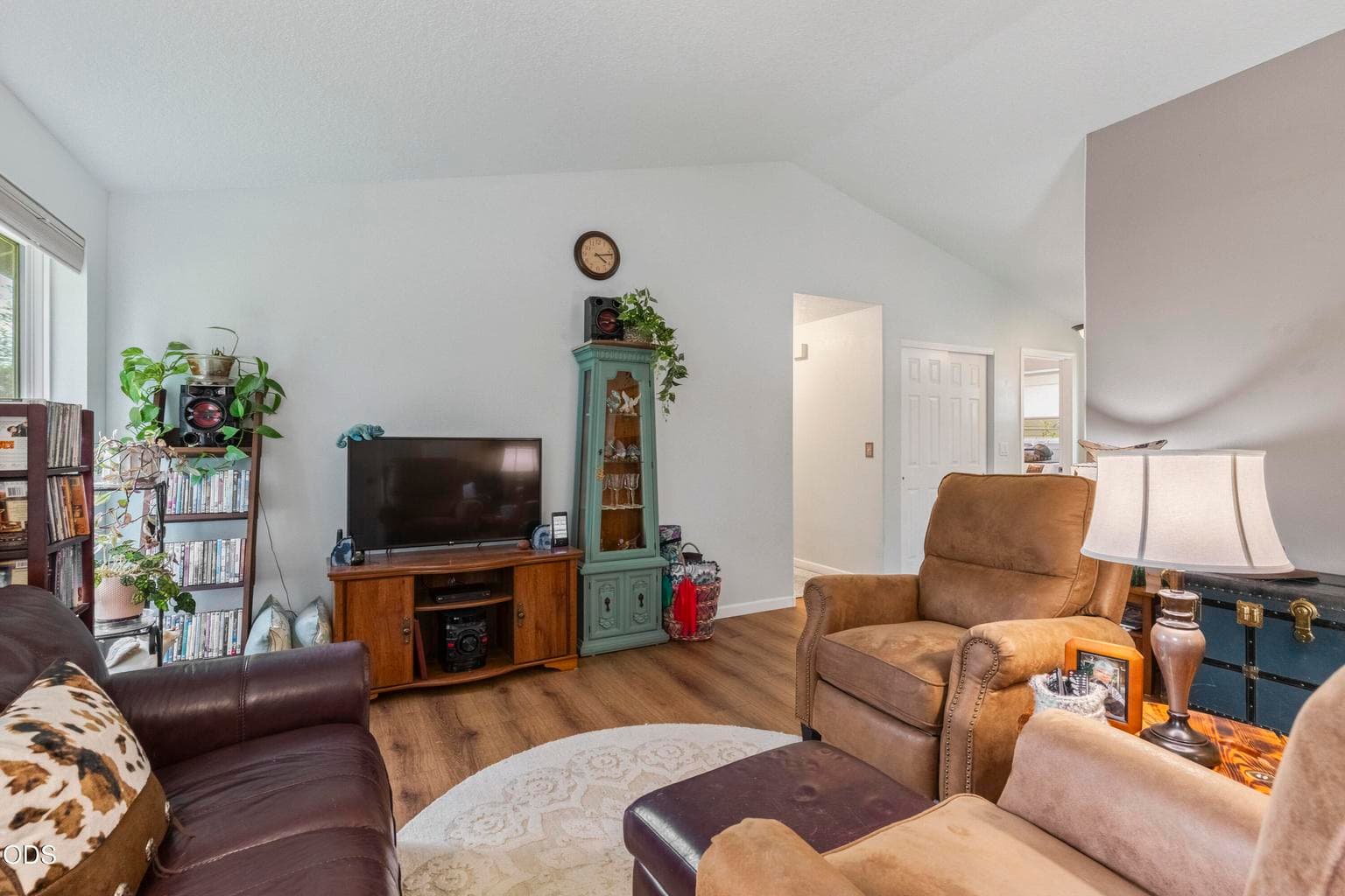 Photo of 2942 SW Quartz Avenue 5 of 29