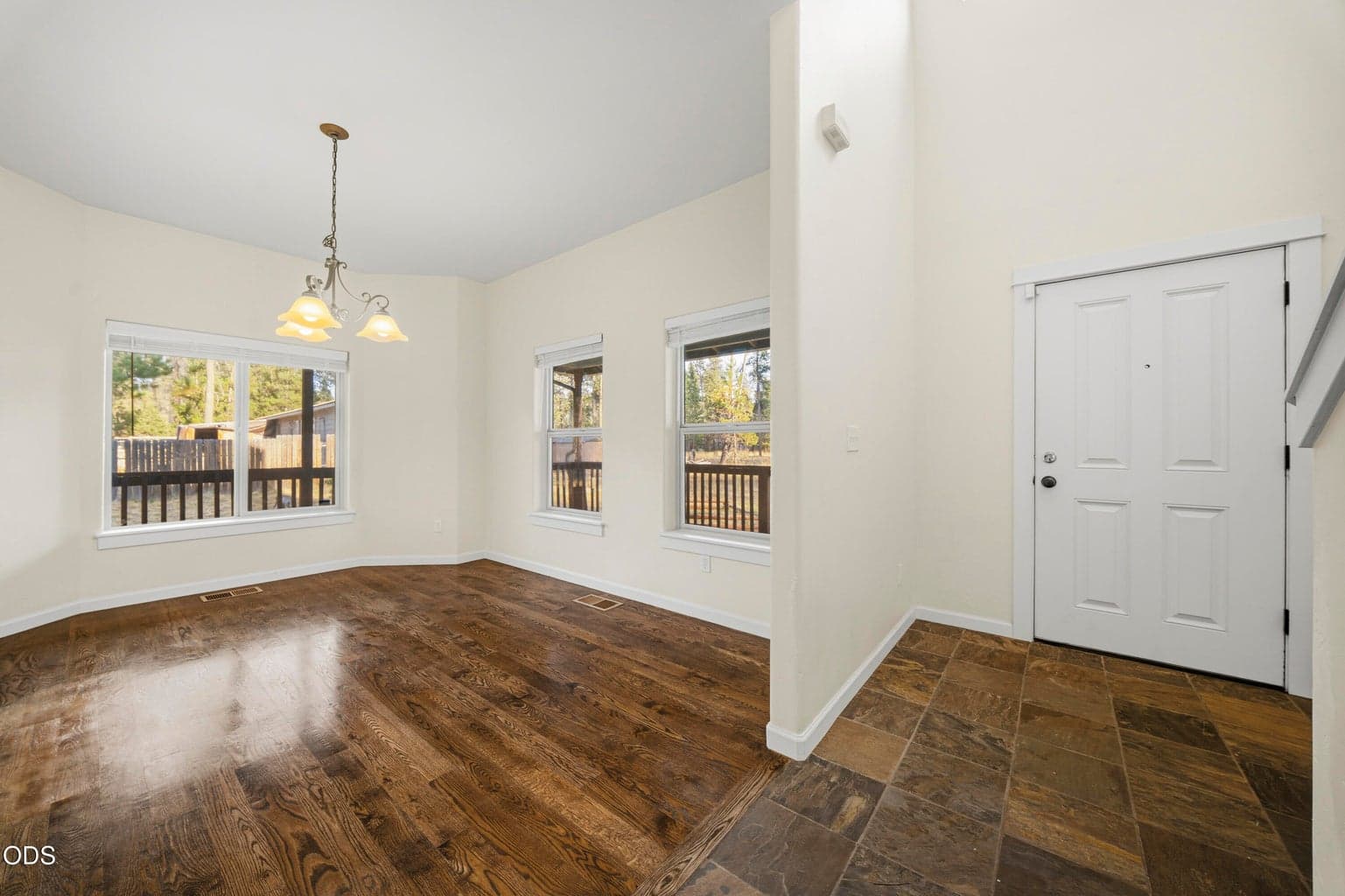 Come on in! The slate and two story entry are grand