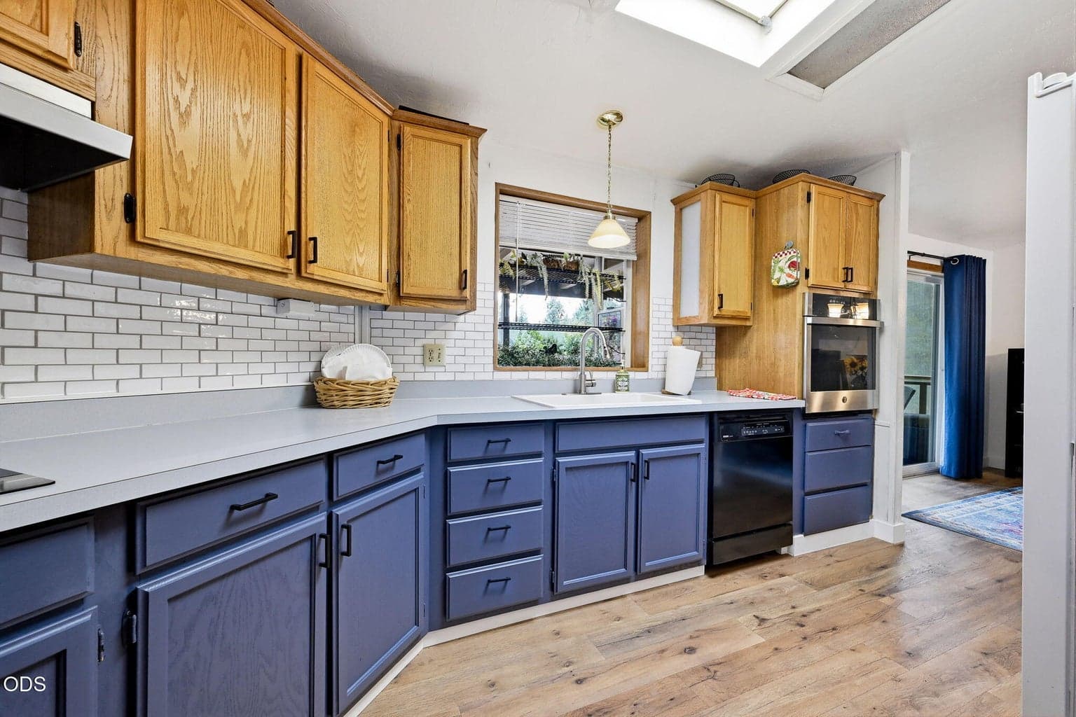 Photo of 61171 Chuckanut Drive 7 of 38
