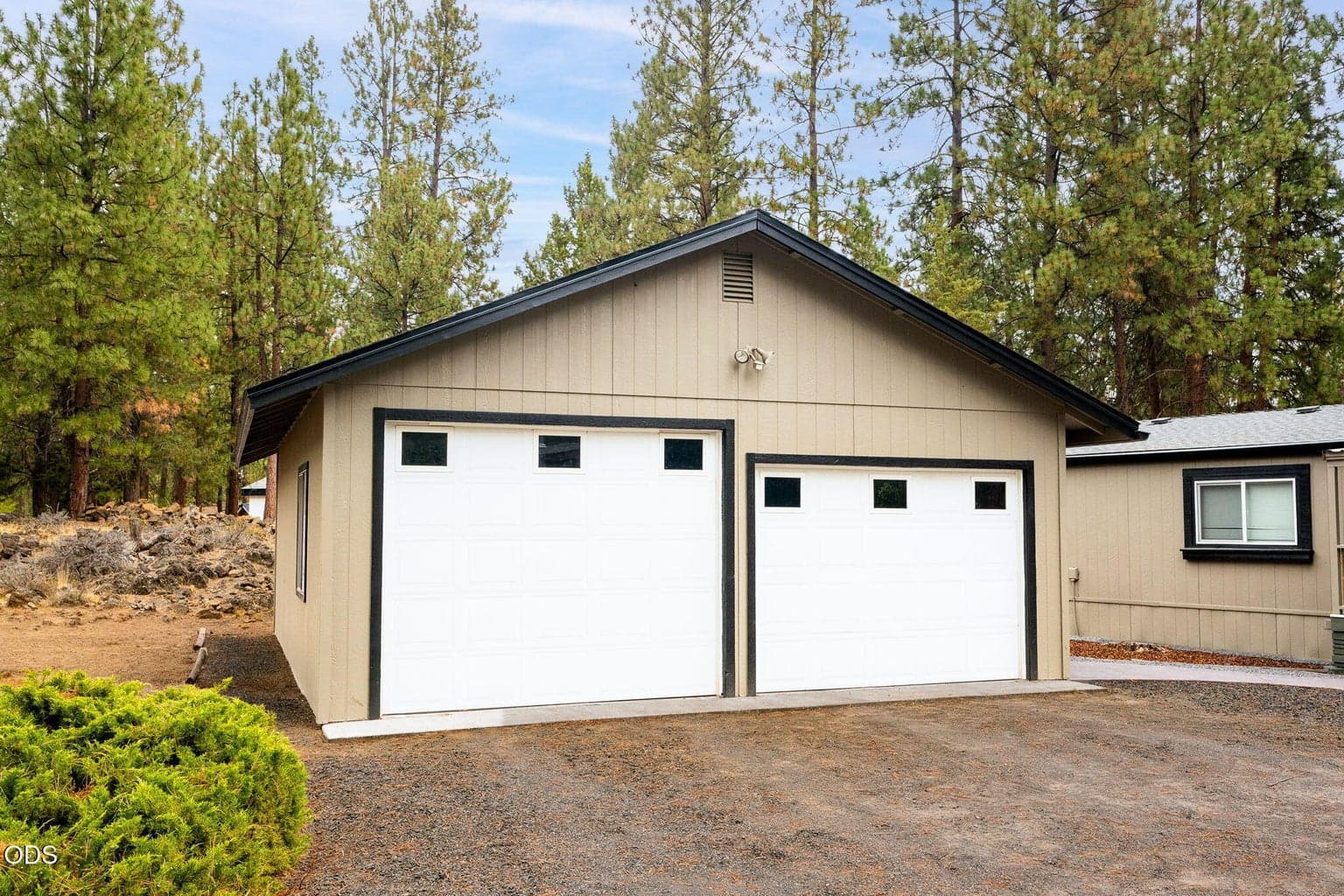 Photo of 61171 Chuckanut Drive 31 of 38