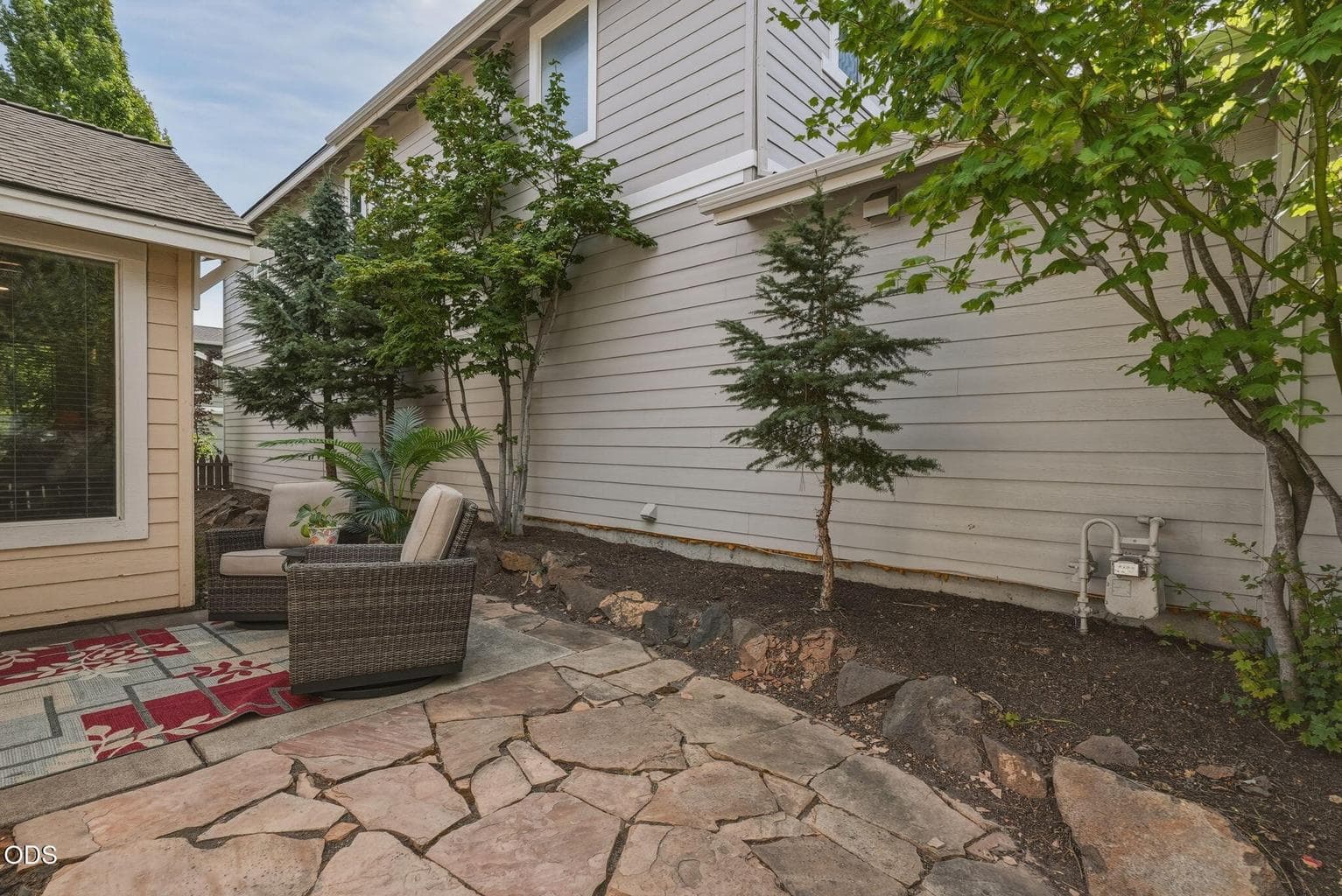 Photo of 61574 Devils Lake Drive 26 of 41