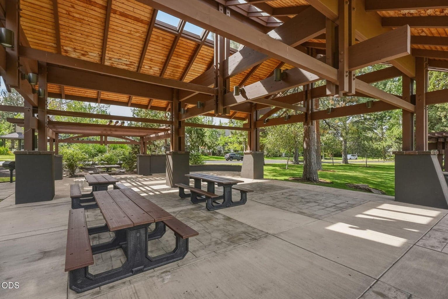 Photo of 61574 Devils Lake Drive 35 of 41