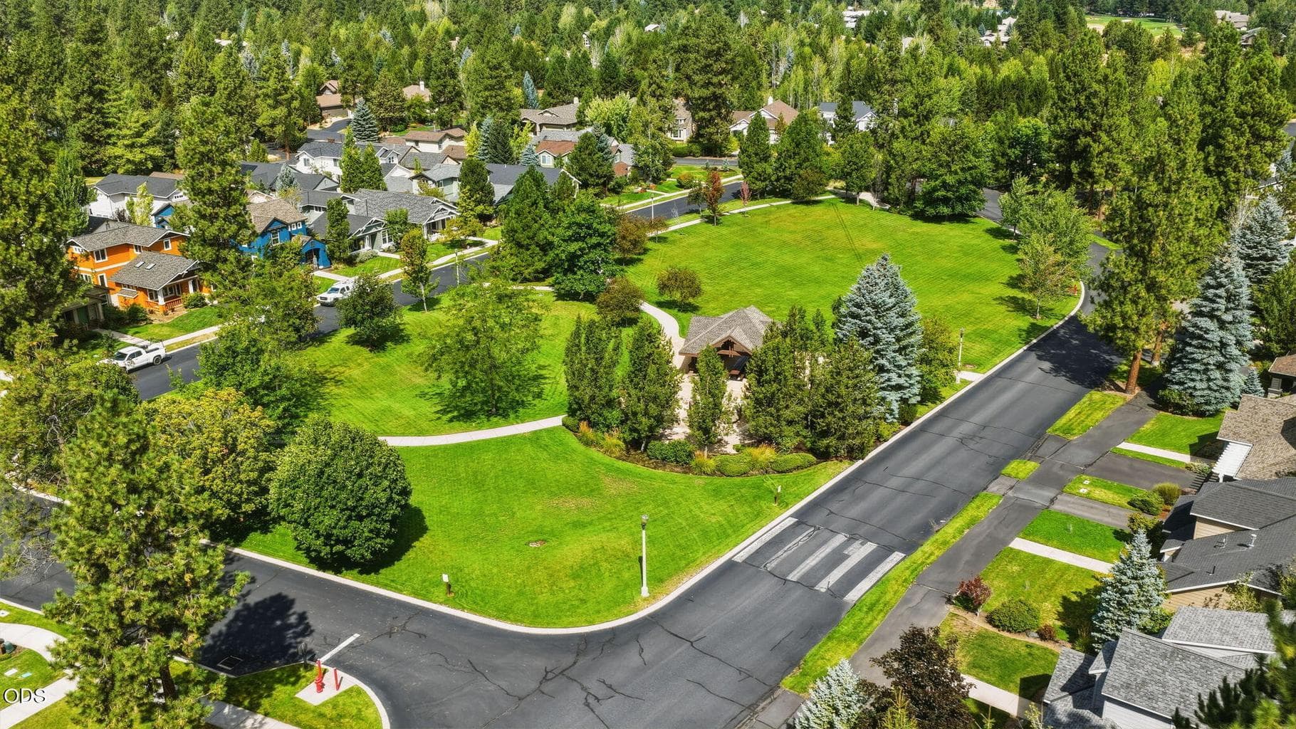Photo of 61574 Devils Lake Drive 38 of 41