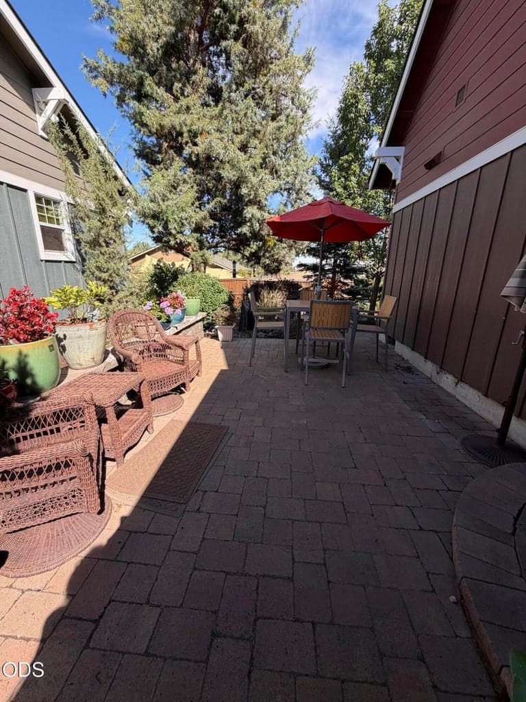 Photo of 2750 NE Great Horned Place 38 of 51