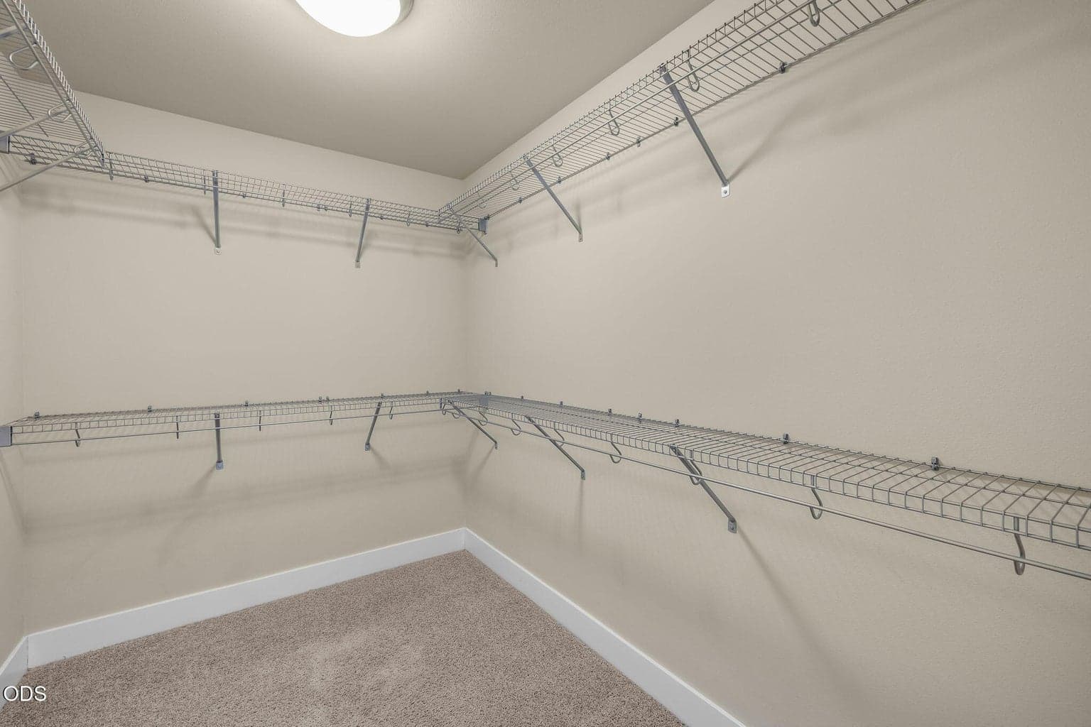 Photo of 2337 NW Debron Lane 15 of 39