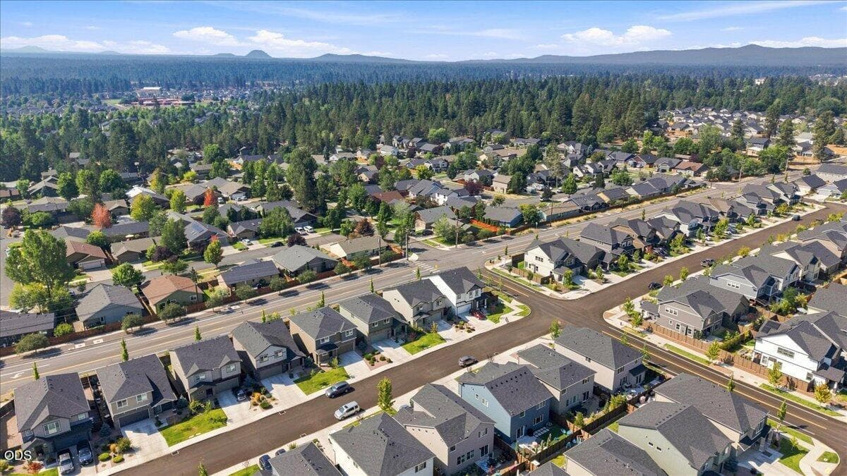 Photo of 20621 SE Gemstone Avenue 44 of 45