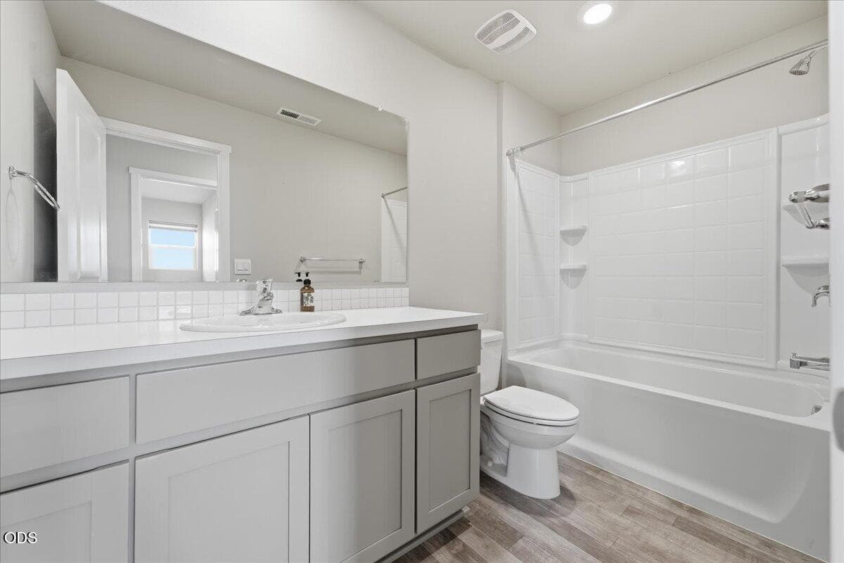 Photo of 20621 SE Gemstone Avenue 28 of 45
