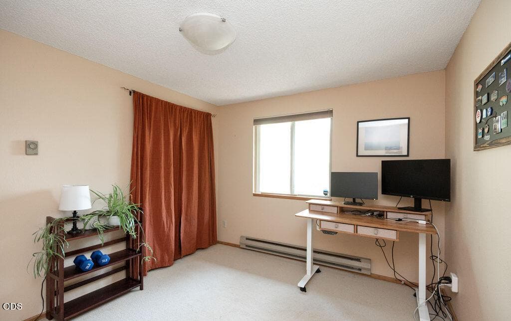 Photo of 20941 Desert Woods Drive 15 of 33