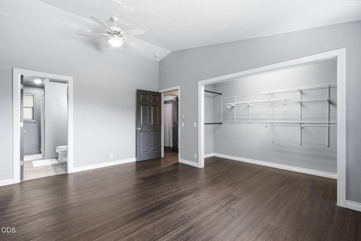 Photo of 3037 NE Purcell Boulevard 12 of 32