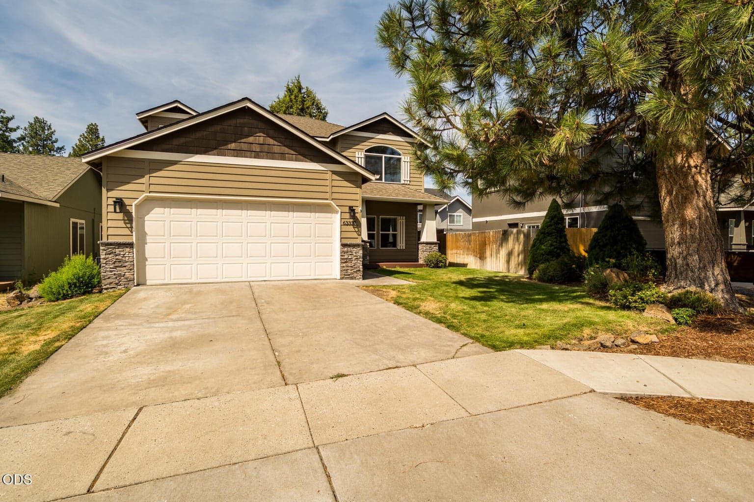 Photo of 63337 Lavacrest Street 1 of 40