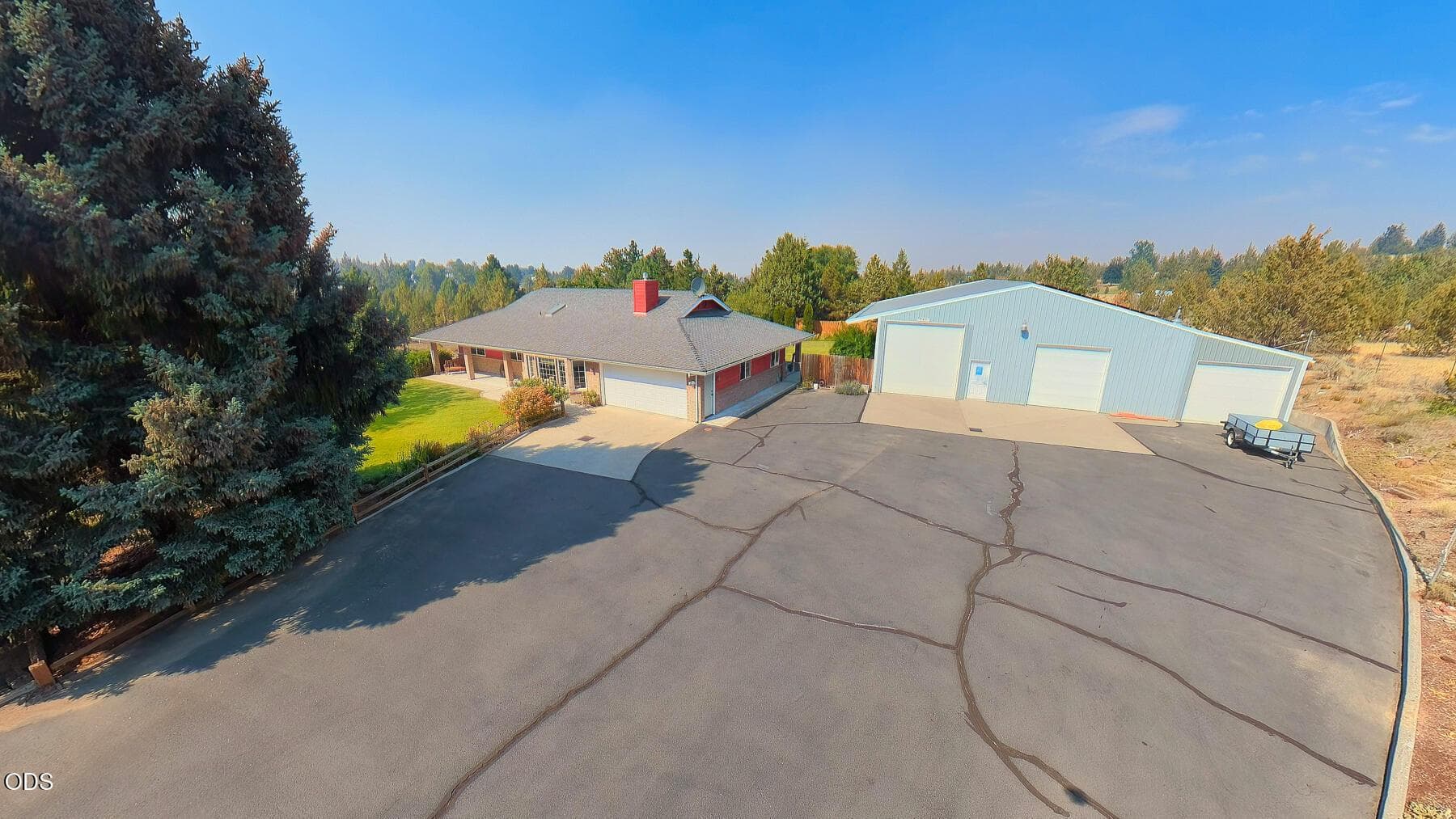 Photo of 200 SE Crestview Lane 38 of 46