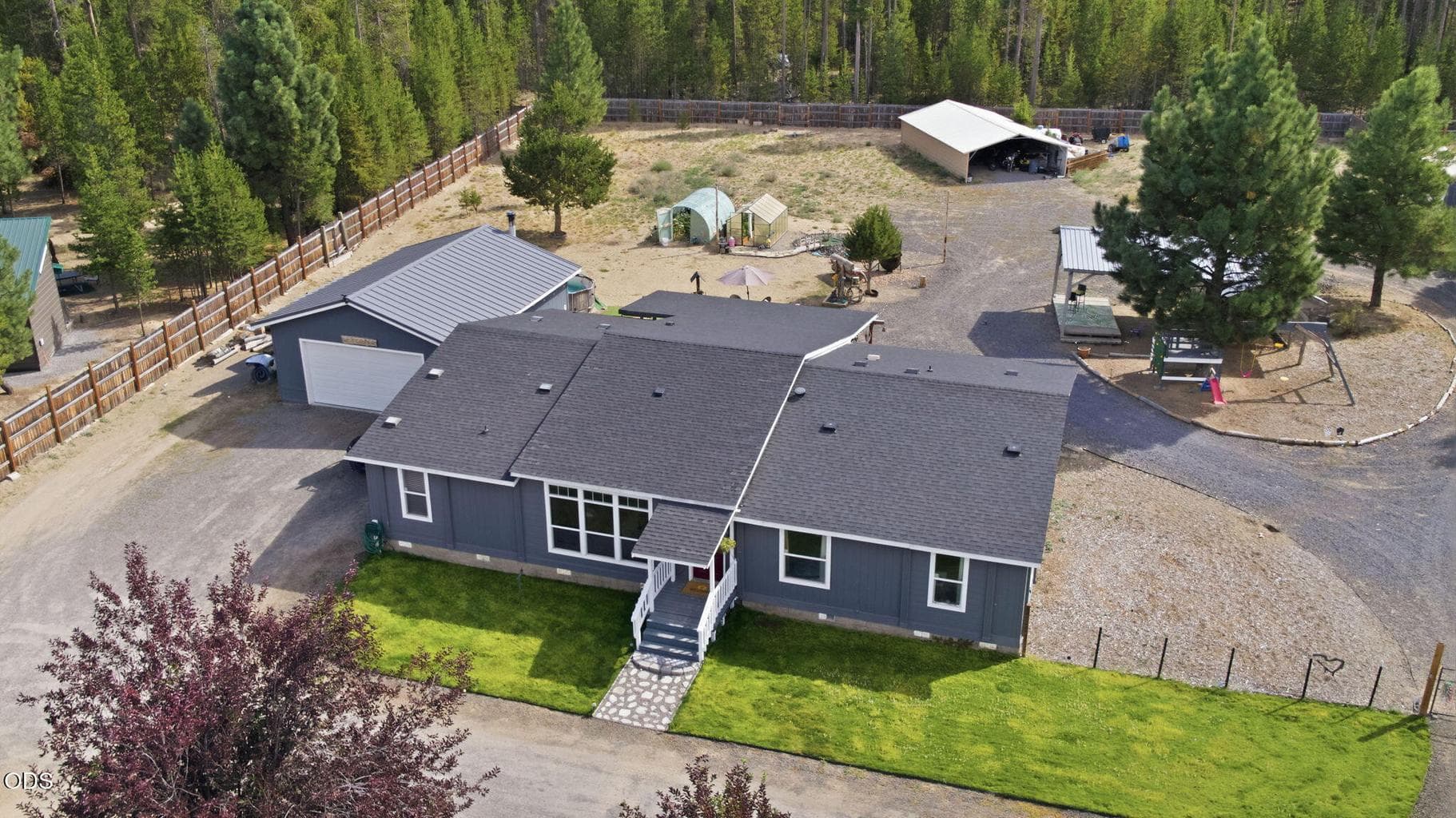Photo of 52618 Rainbow Drive 1 of 34