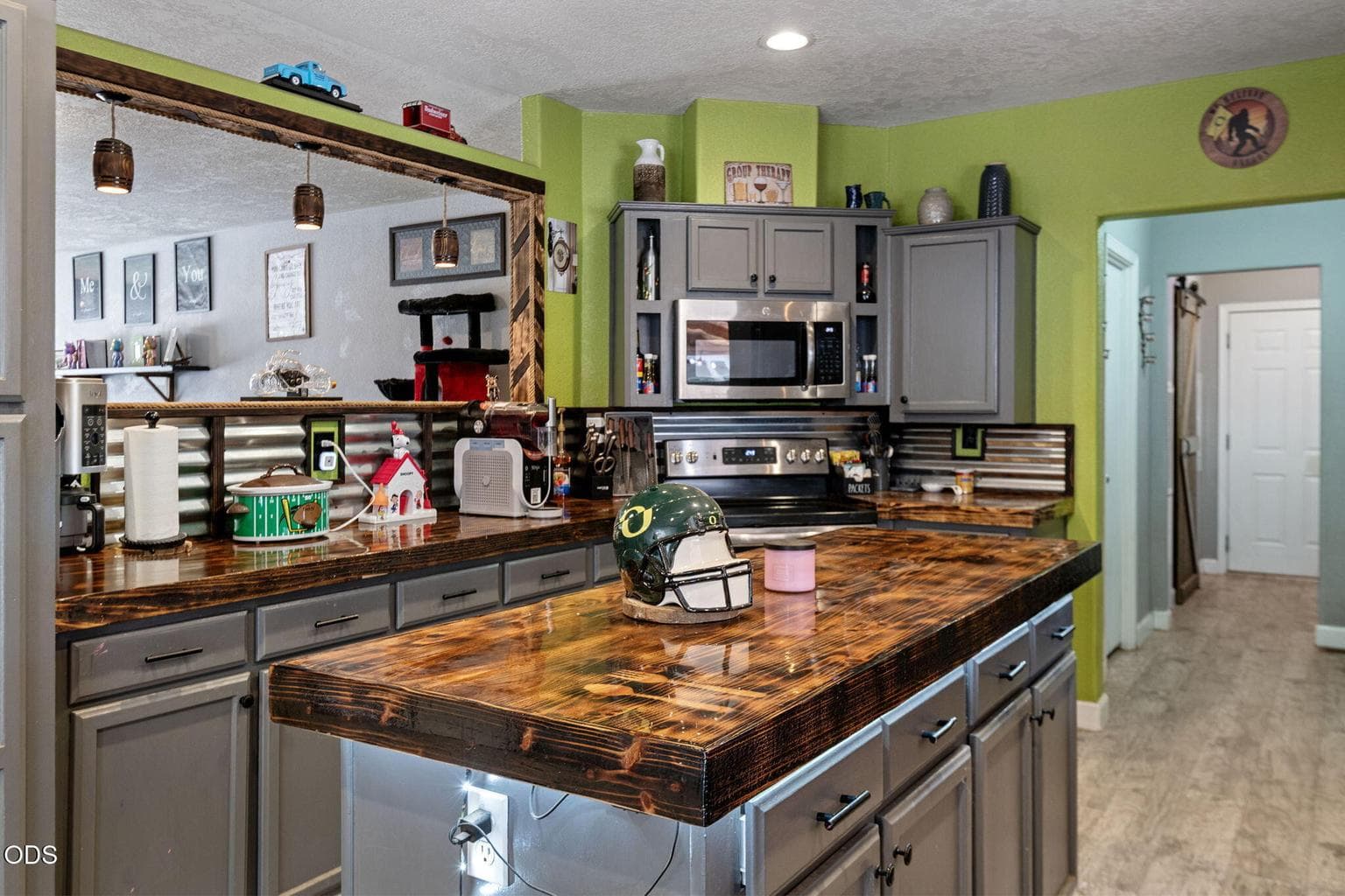 Photo of 52618 Rainbow Drive 6 of 34