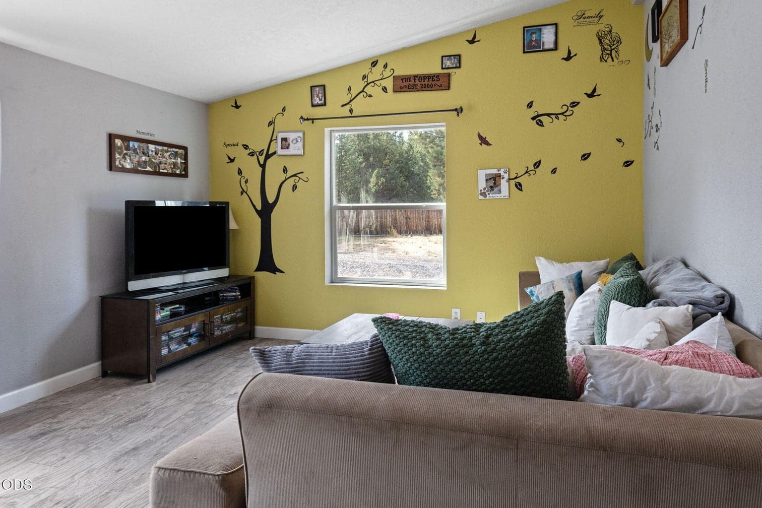 Photo of 52618 Rainbow Drive 8 of 34