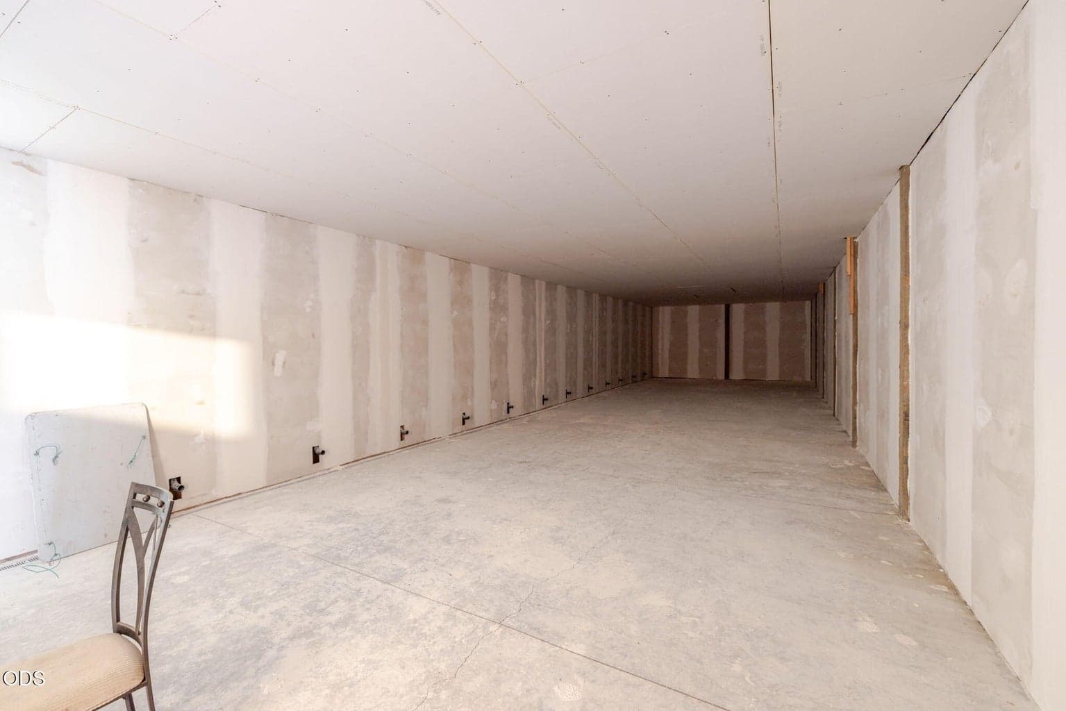 Photo of 17661 Suza Court 8 of 38