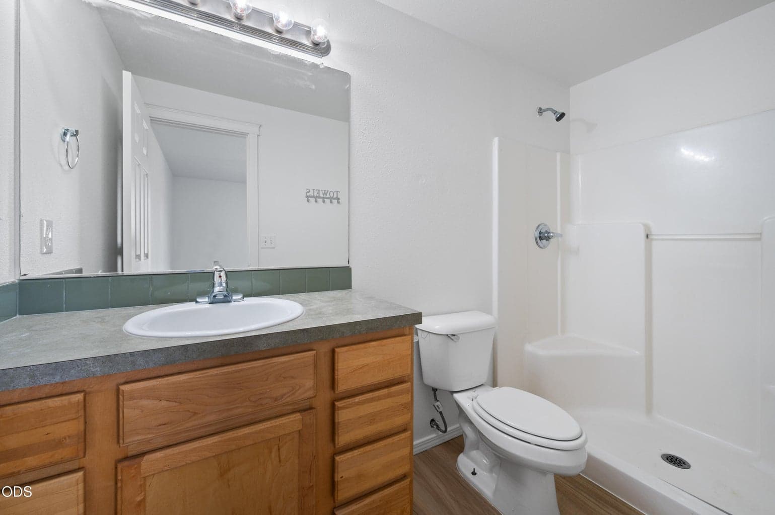 Photo of 970 SE Kierra Place 23 of 30