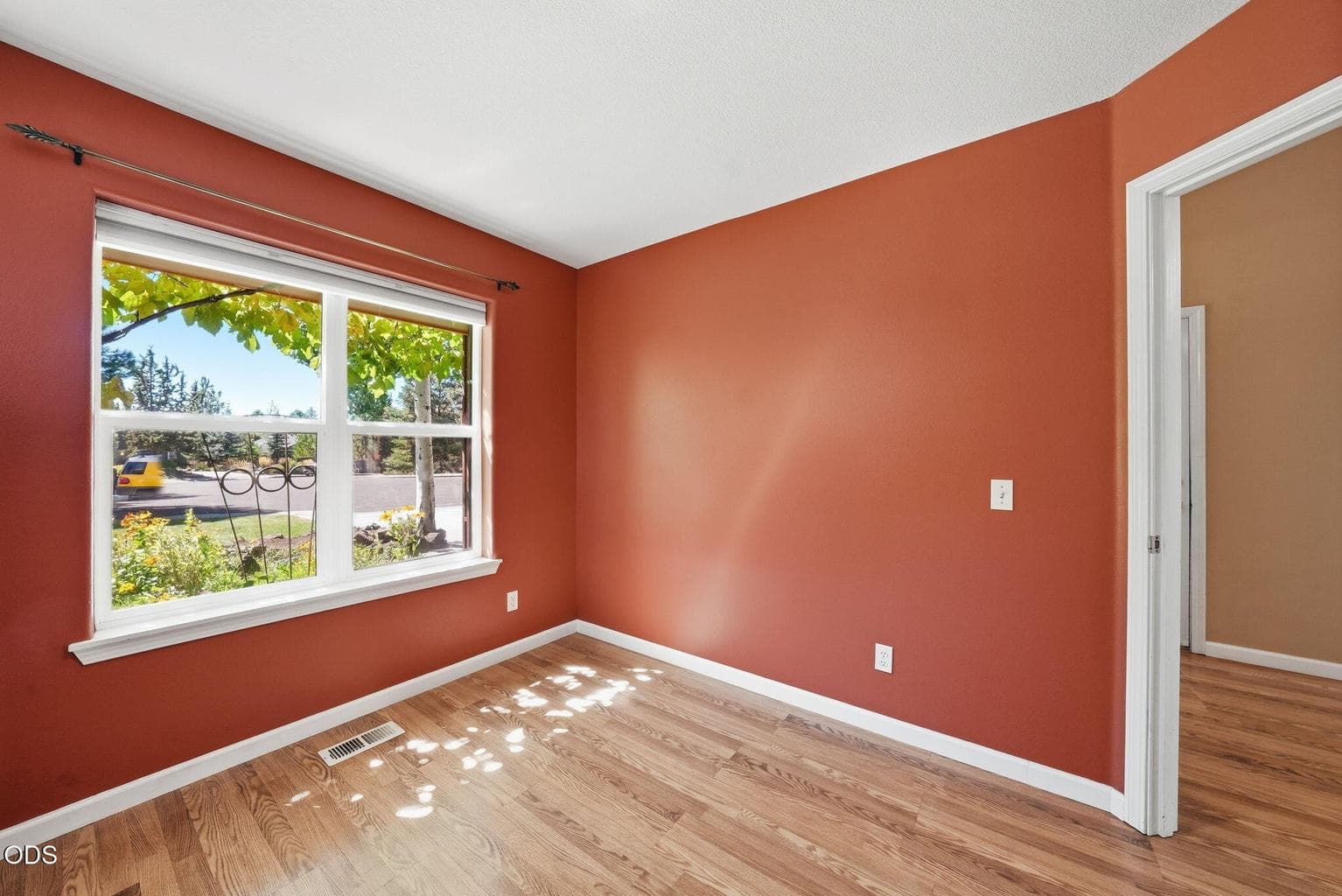 Photo of 150 SE Windance Court 9 of 53