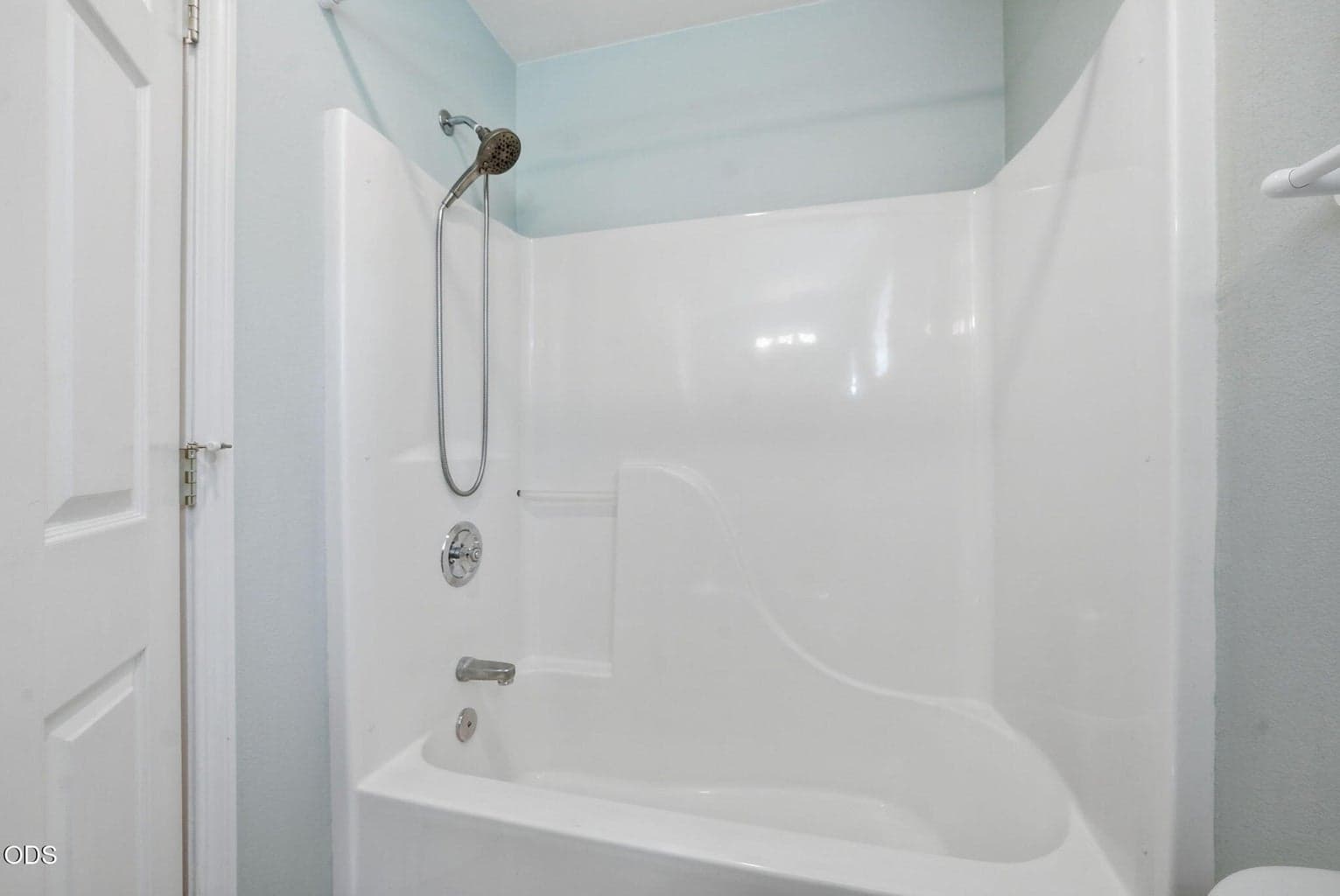 Photo of 150 SE Windance Court 11 of 53