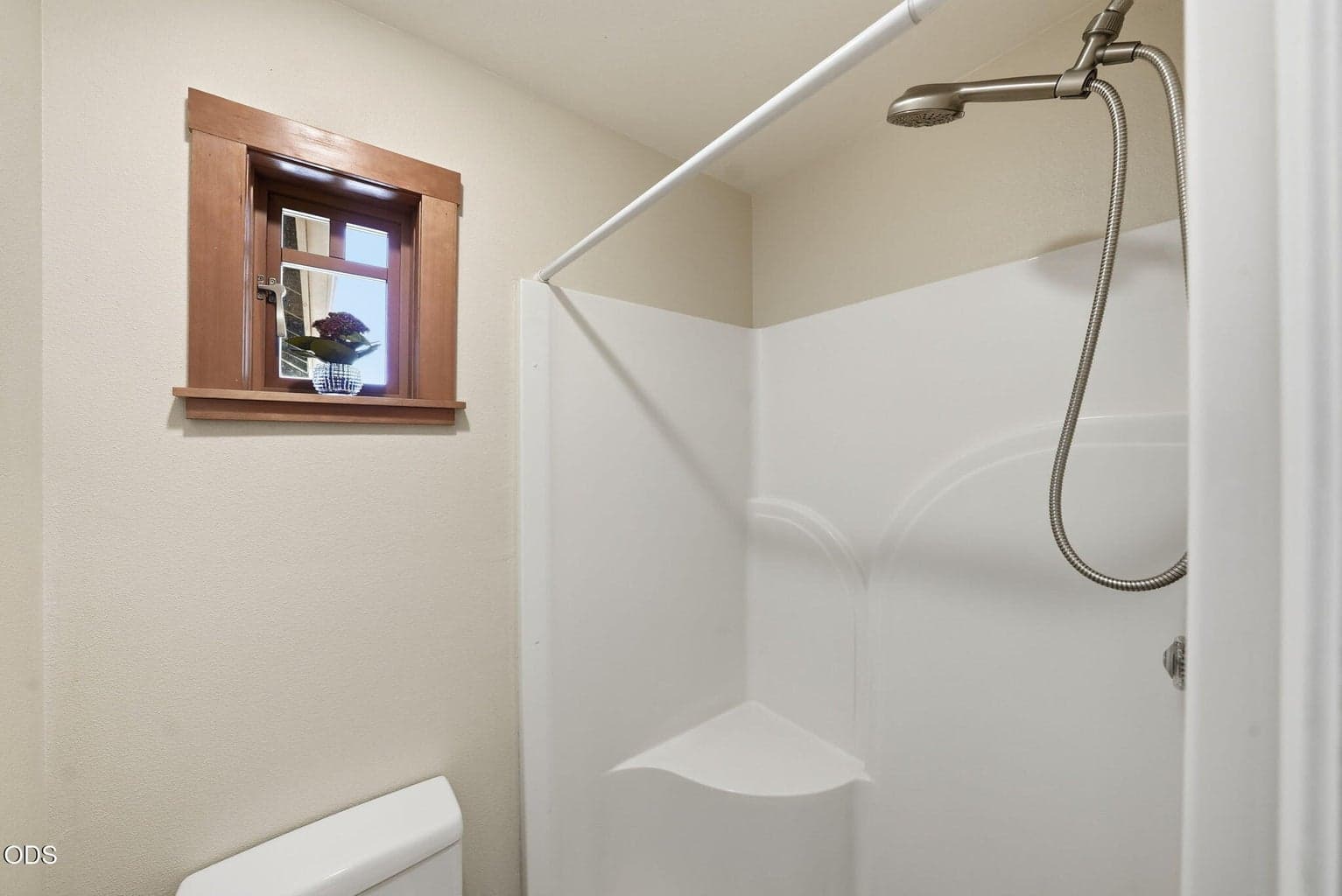 Photo of 150 SE Windance Court 29 of 53